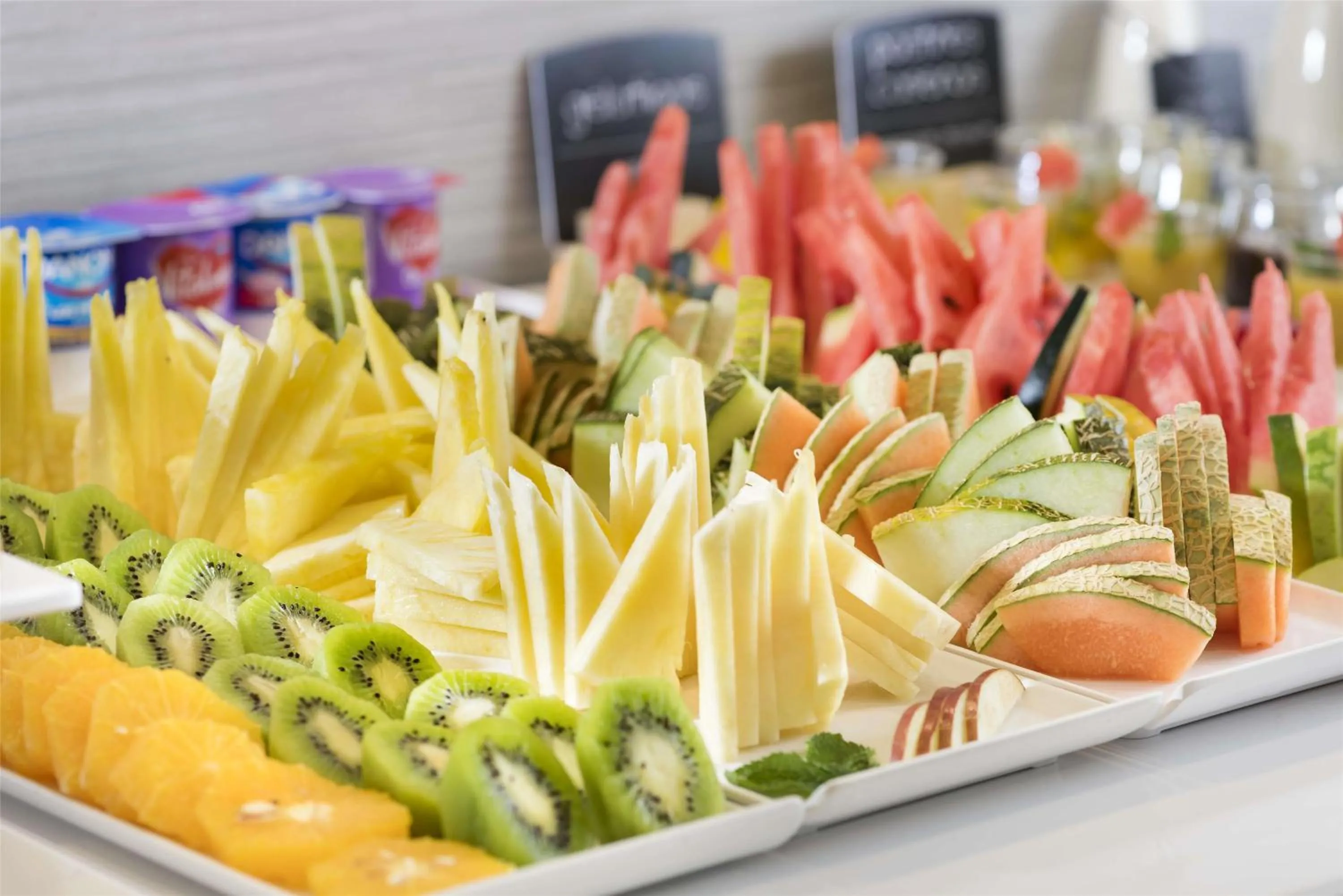 Breakfast in NH Porto Jardim