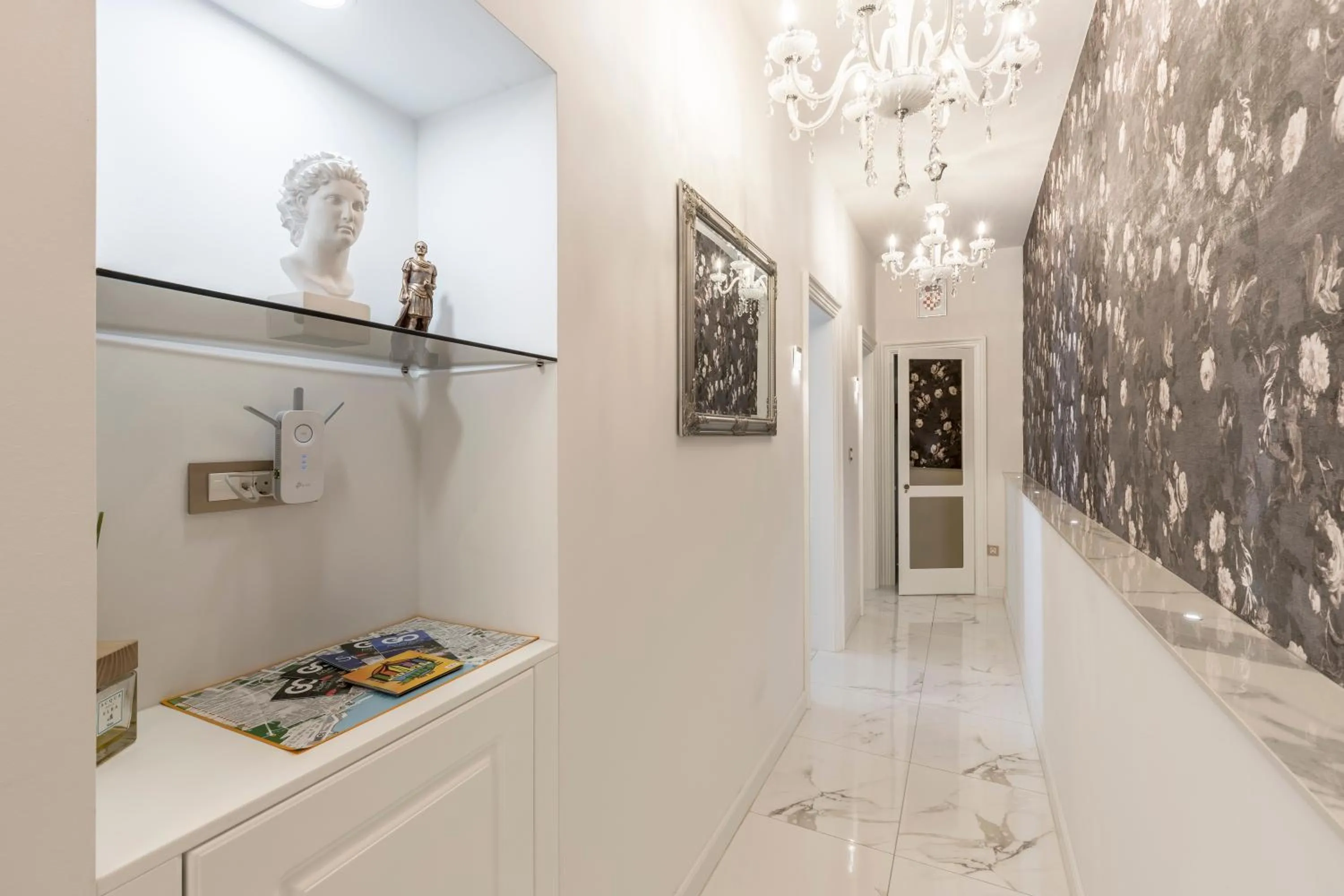 Elixir luxury rooms - in the old town