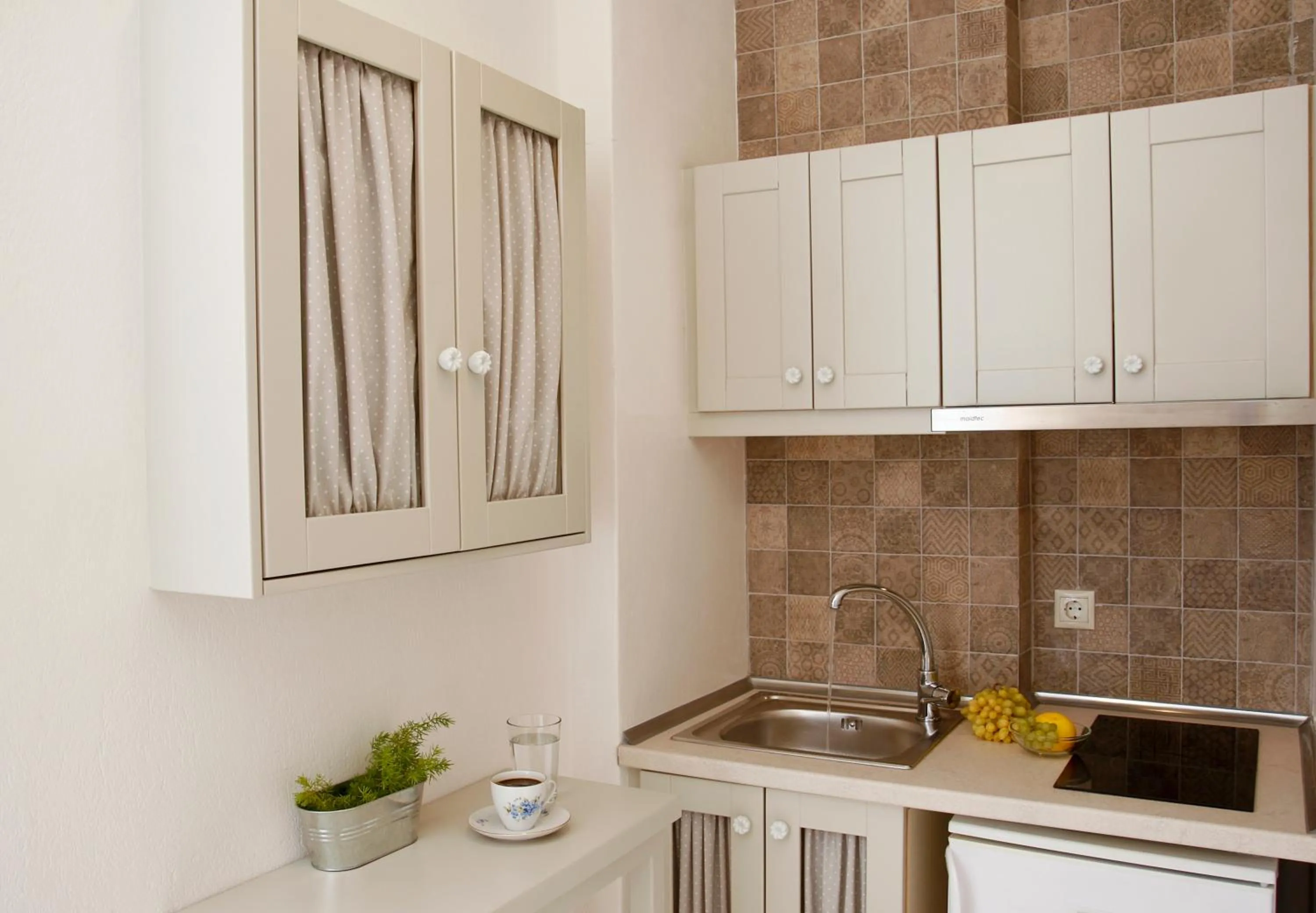 Kitchen or kitchenette in Aphrodite Studios