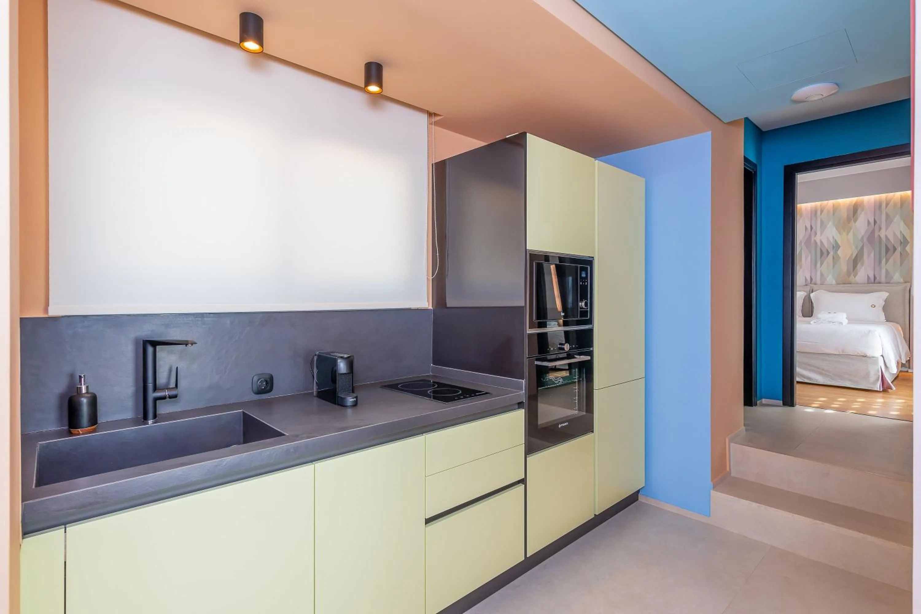 Kitchen or kitchenette in Onira Suite Dreams