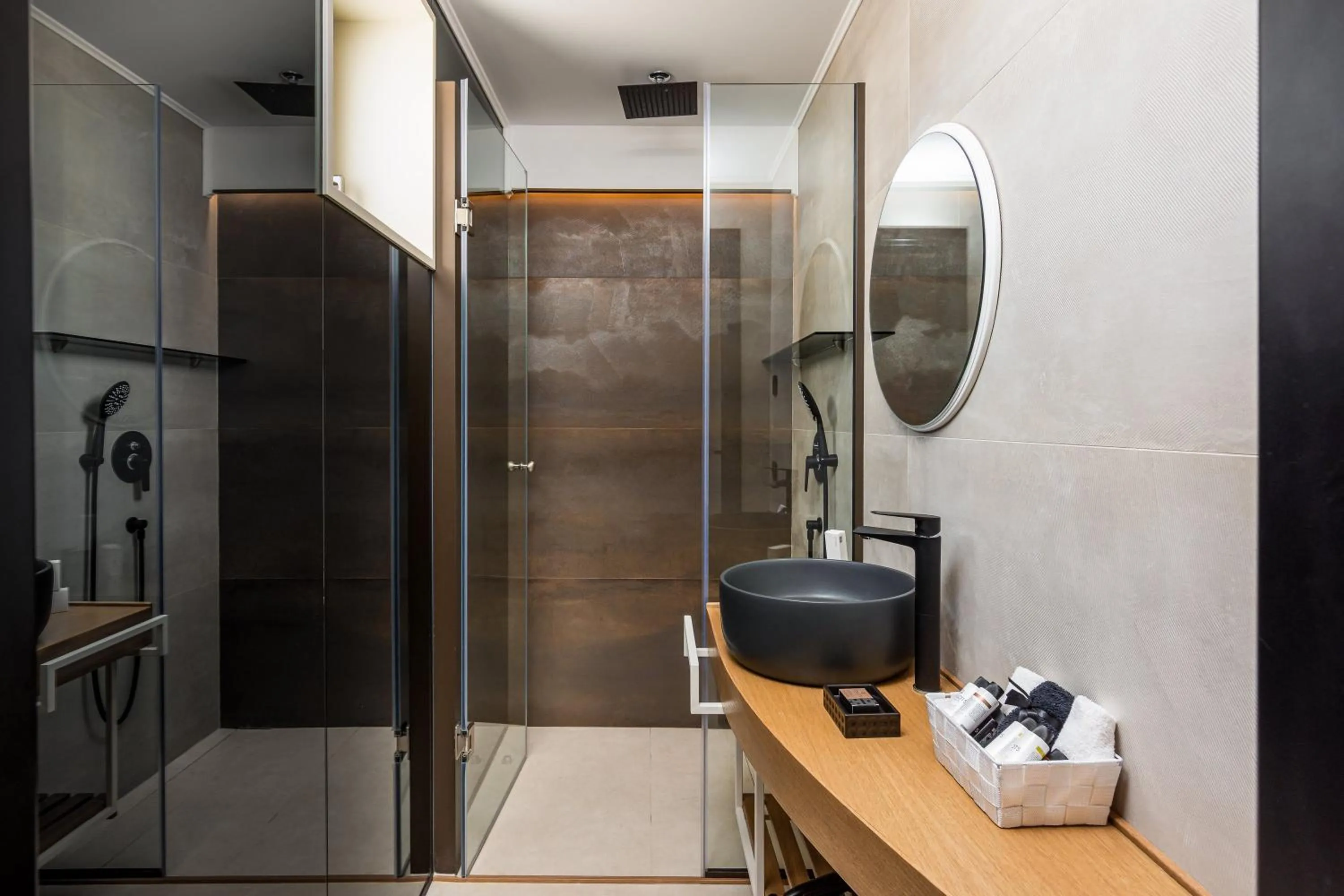 Bathroom in Onira Suite Dreams