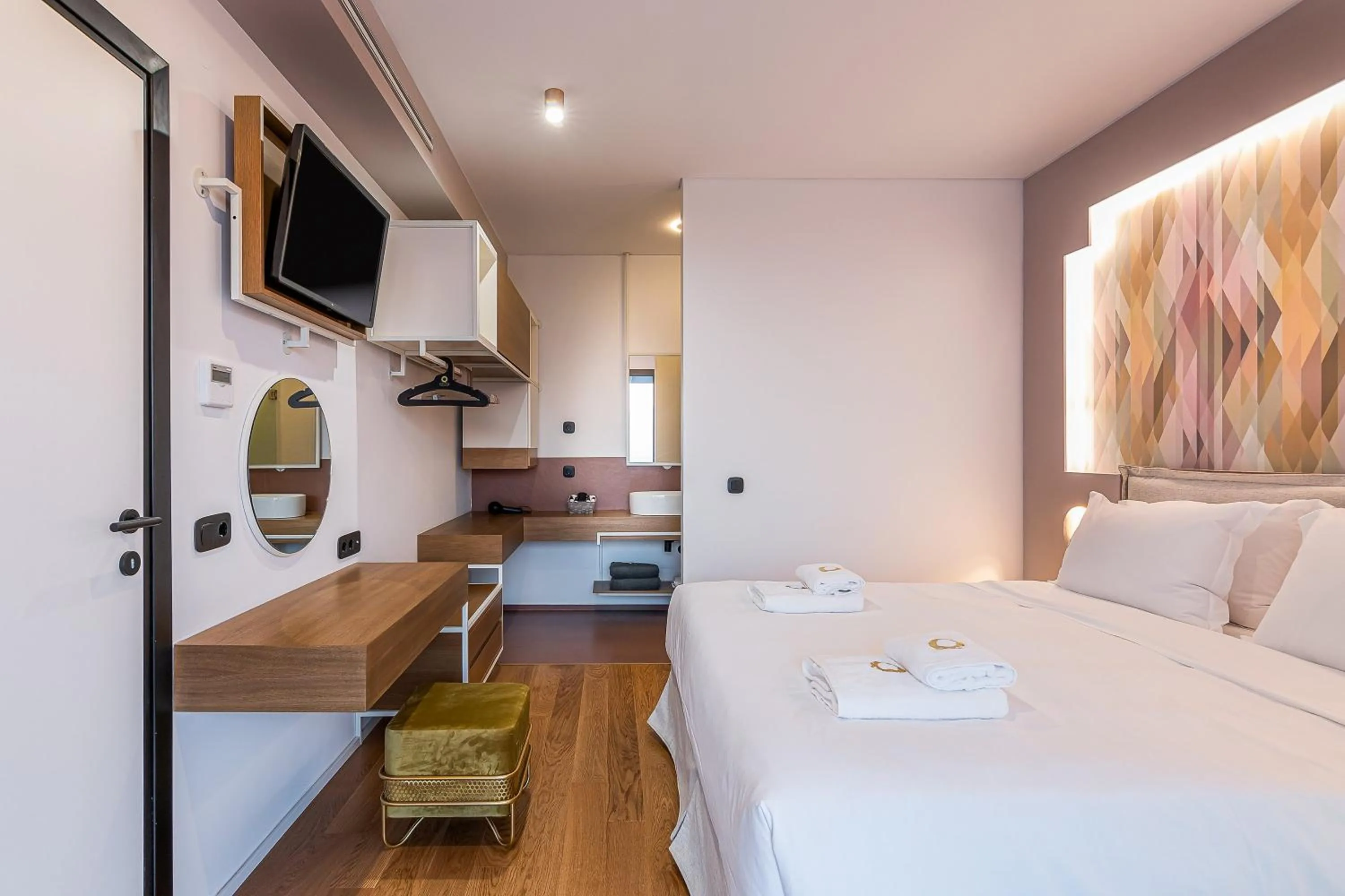 Bedroom, Bed in Onira Suite Dreams