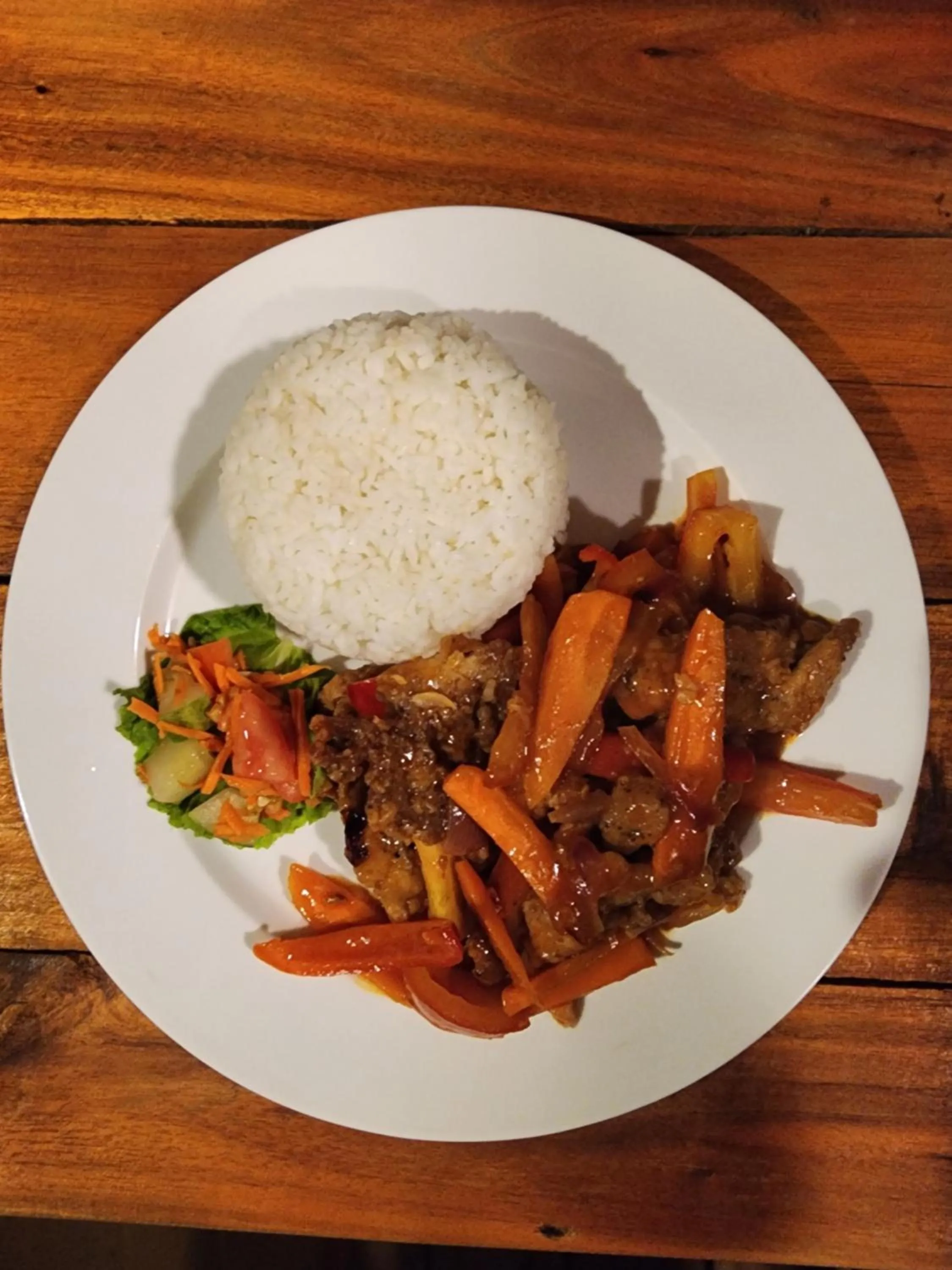 Food and drinks in Dam Dam Place