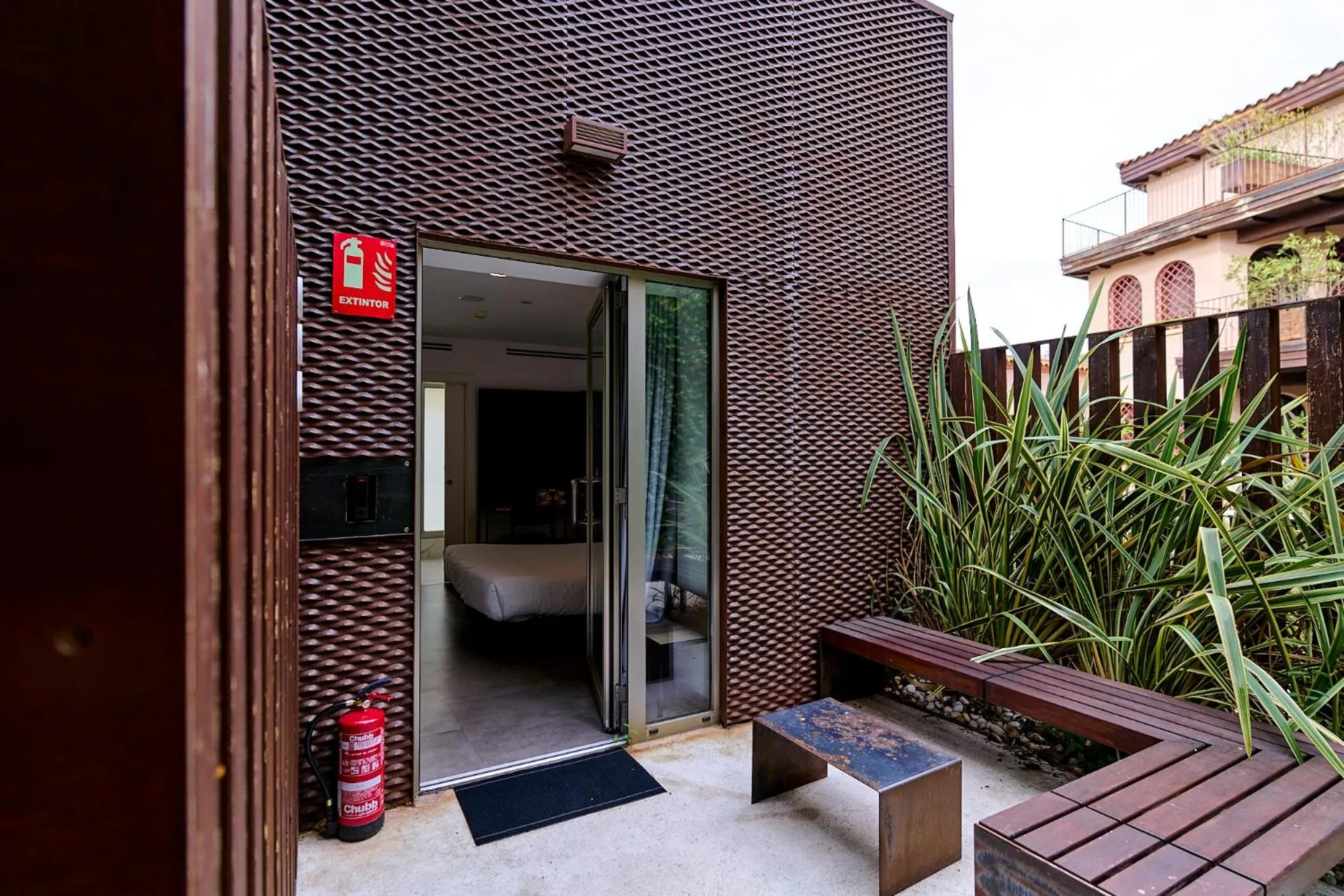 Patio in Hotel Melibea by gaiarooms