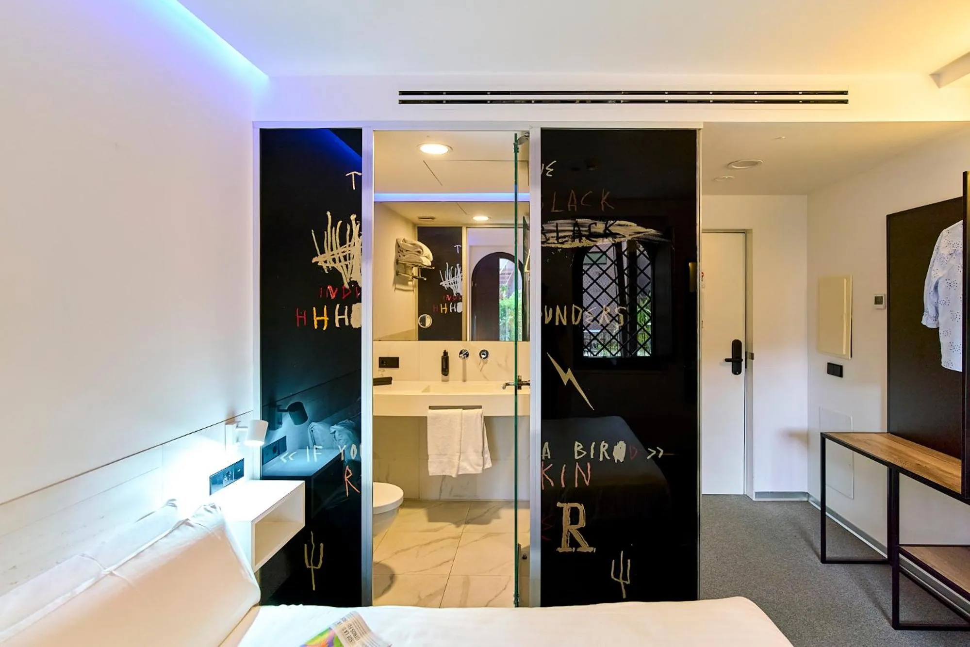 Shower in Hotel Melibea by gaiarooms