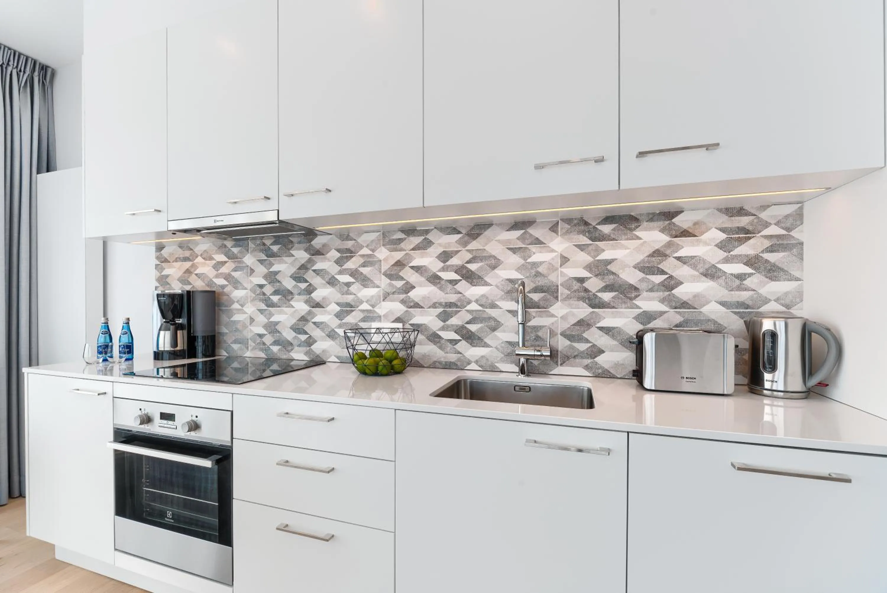 Kitchen or kitchenette in Marina Royale Darłowo - Apartamenty Ultra Mar nad morzem