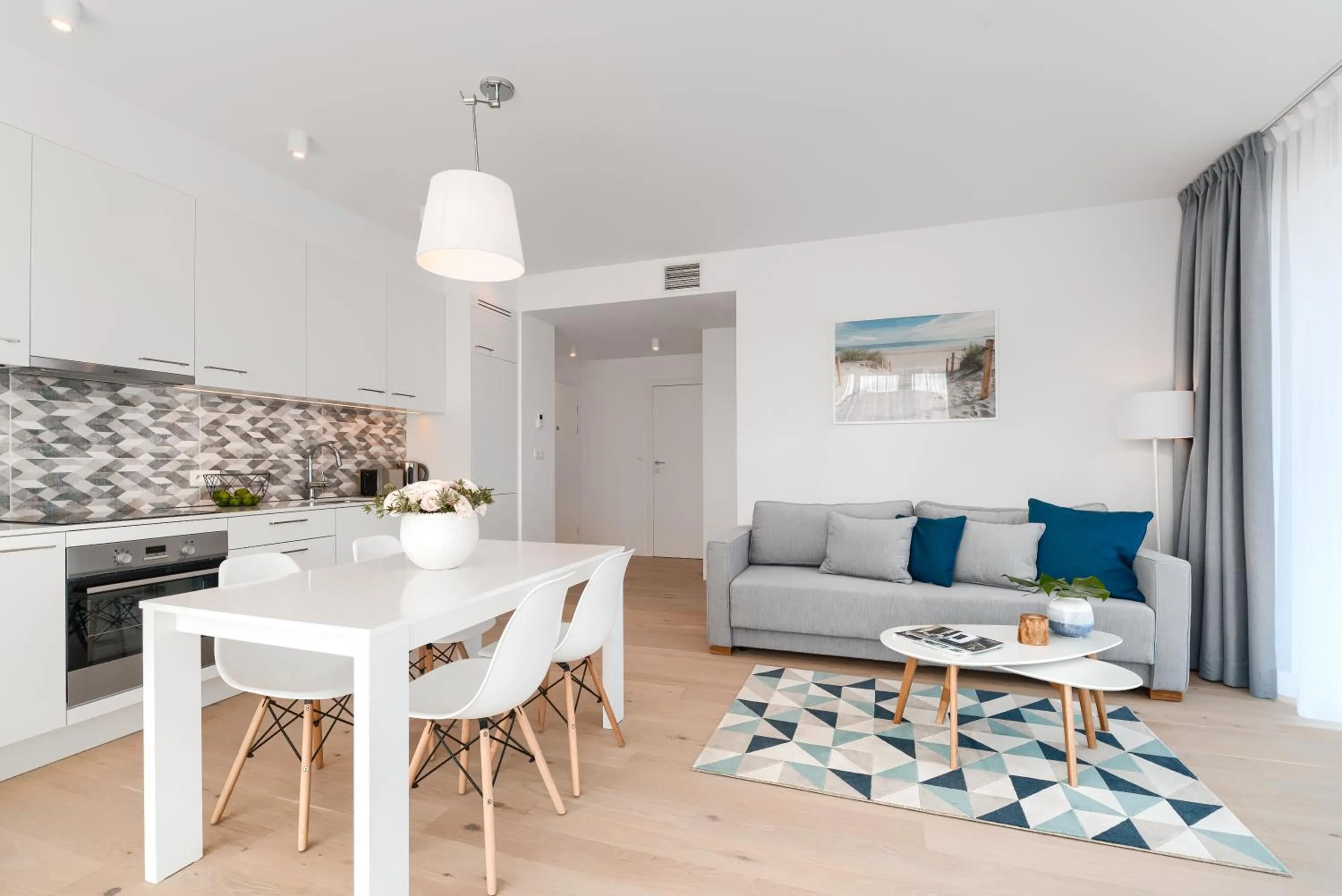 Kitchen or kitchenette in Marina Royale Darłowo - Apartamenty Ultra Mar nad morzem