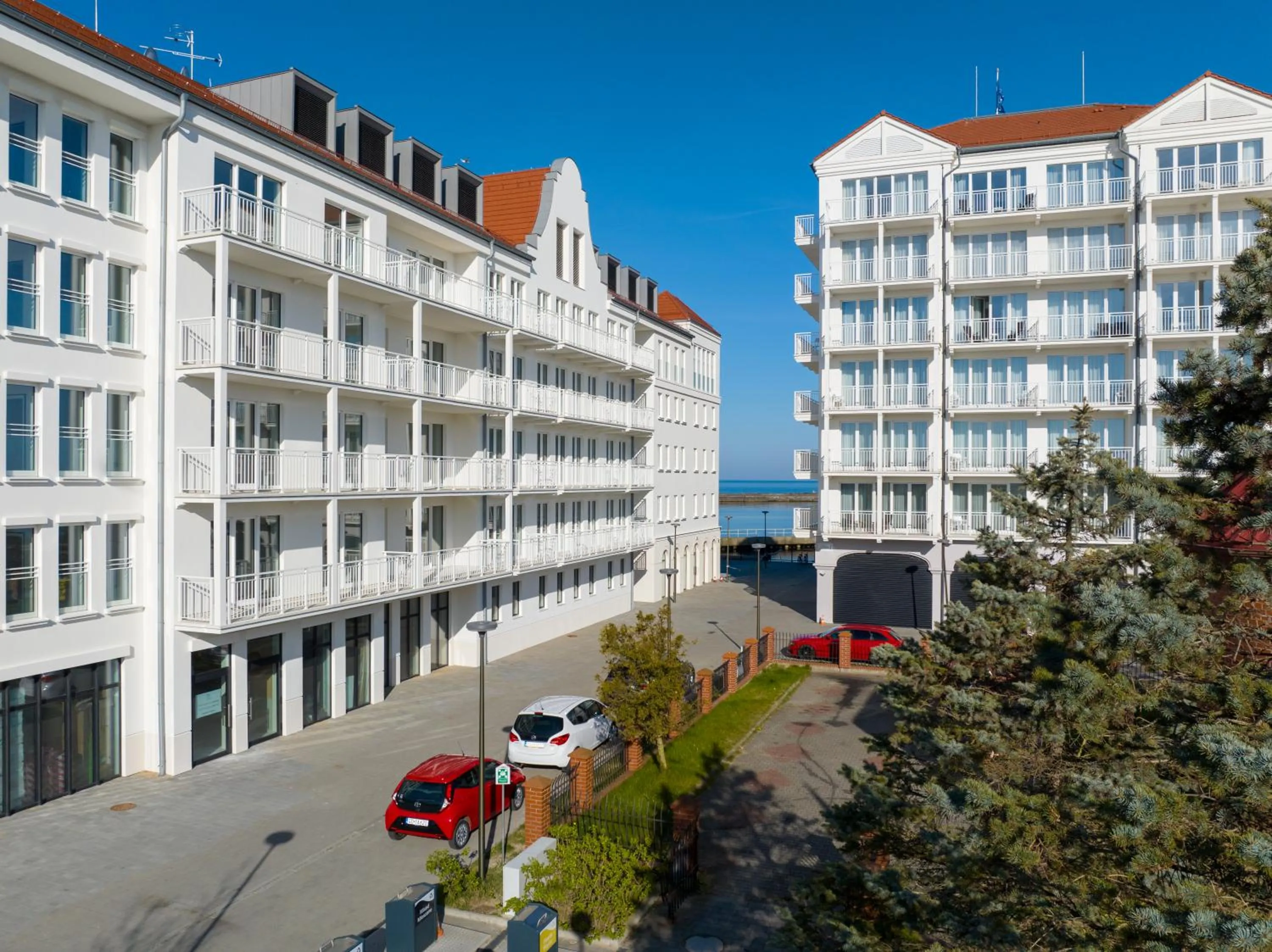 Property building in Marina Royale Darłowo - Apartamenty Ultra Mar nad morzem