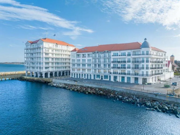 Property building in Marina Royale Darłowo - Apartamenty Ultra Mar nad morzem