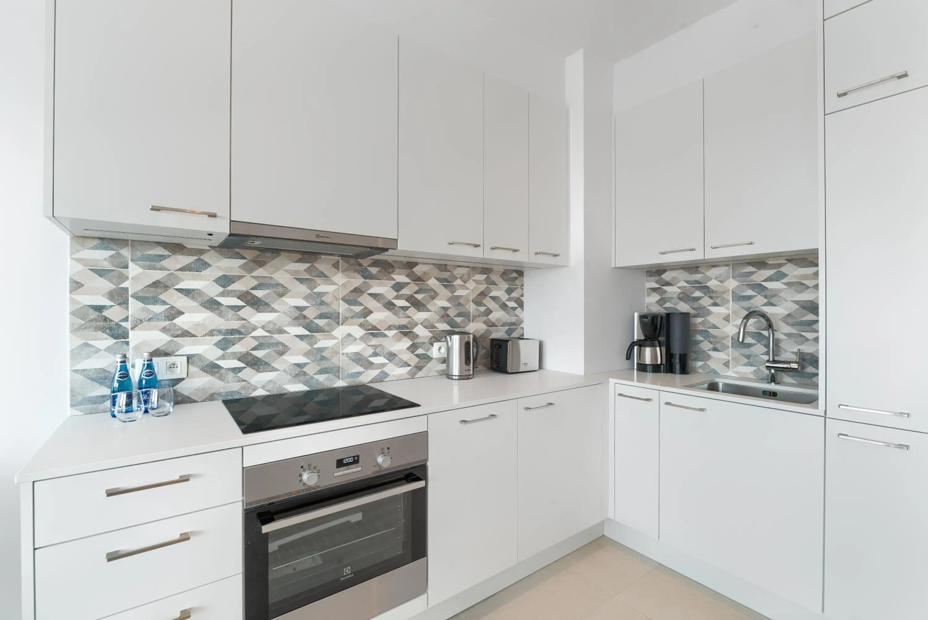 Kitchen or kitchenette in Marina Royale Darłowo - Apartamenty Ultra Mar nad morzem