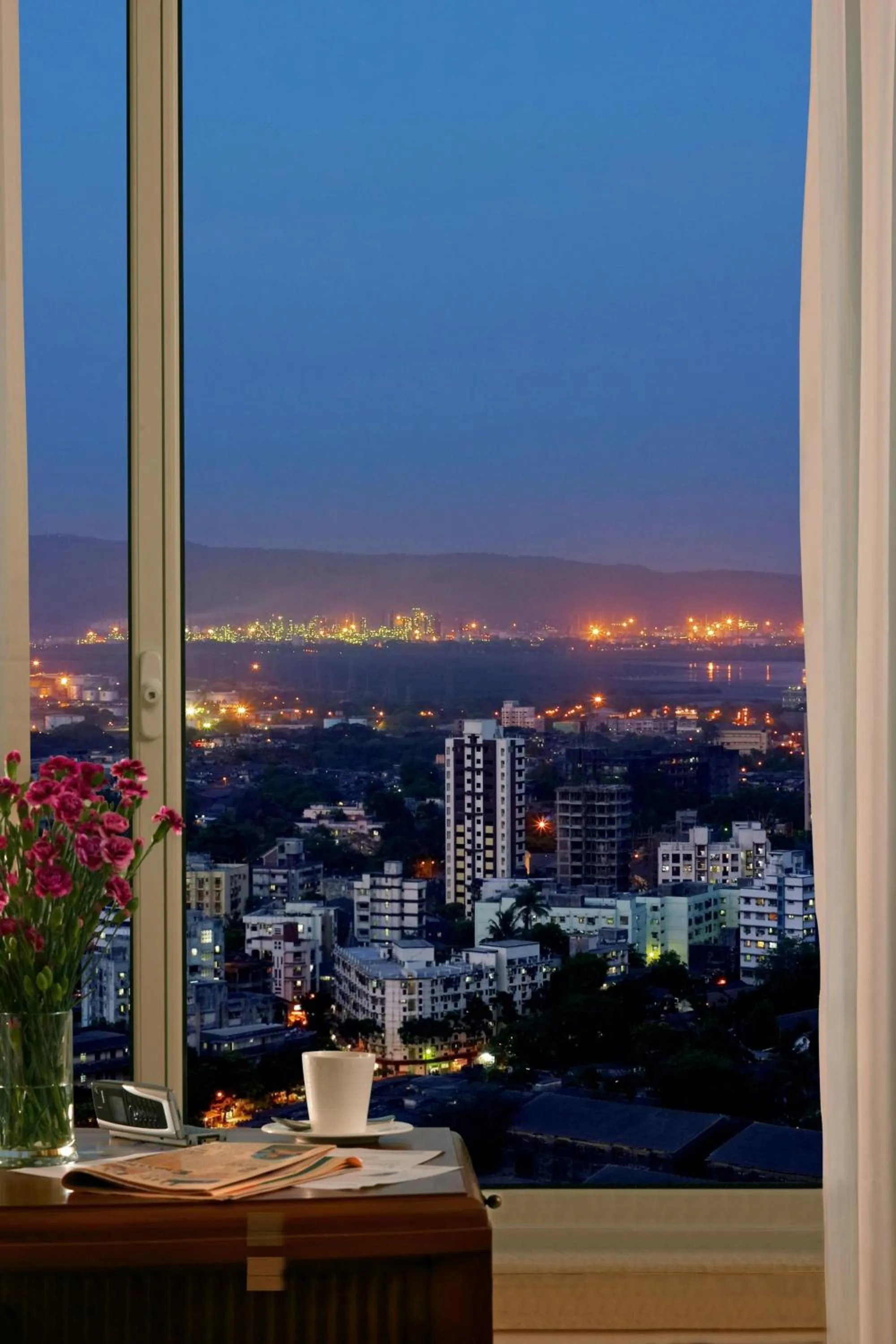 Photo of the whole room in ITC Grand Central, a Luxury Collection Hotel, Mumbai