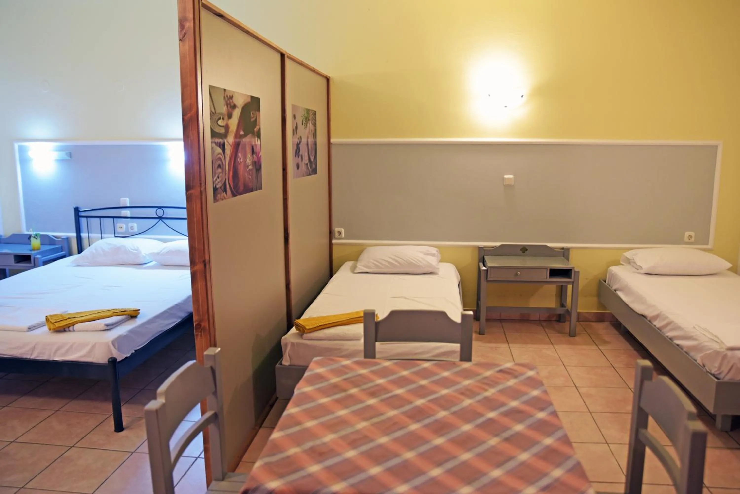 Photo of the whole room, Bed in Falirala Central