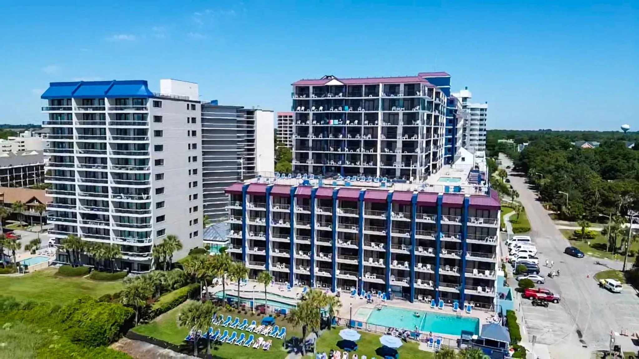 Property building in Grande Shores Ocean Resorts Condominiums