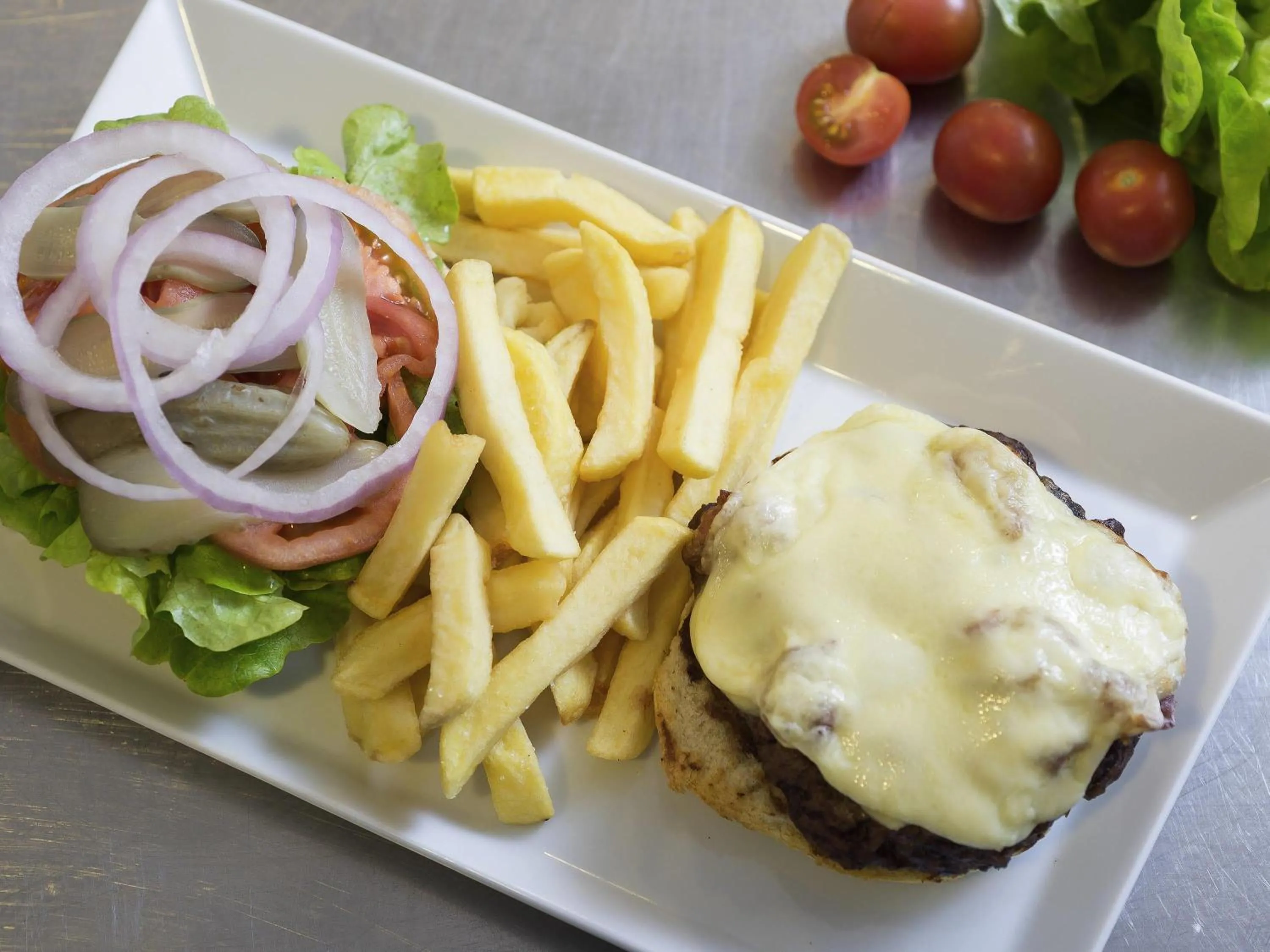 Restaurant/places to eat in Pullman Santiago Vitacura