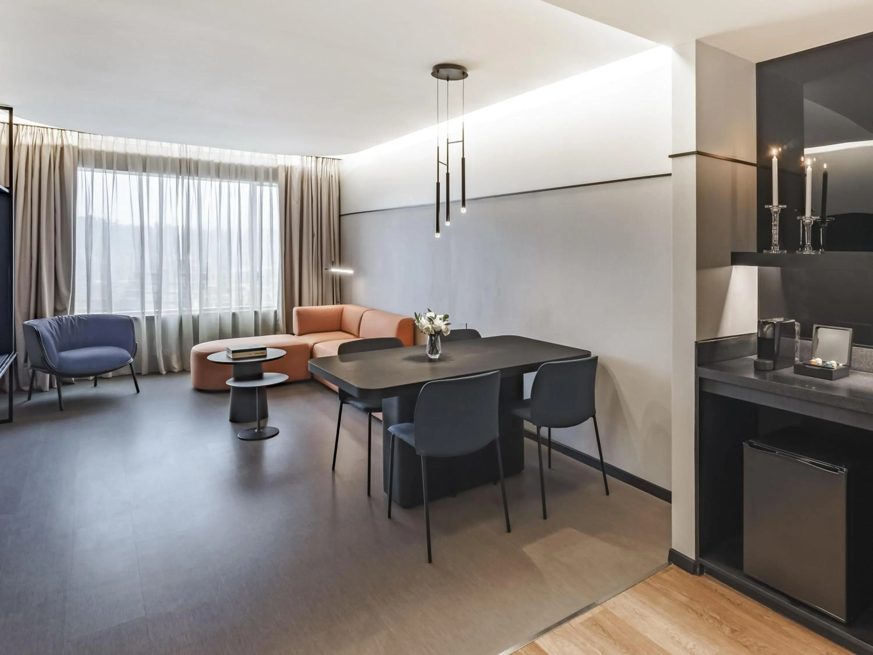 Bedroom in Pullman Santiago Vitacura