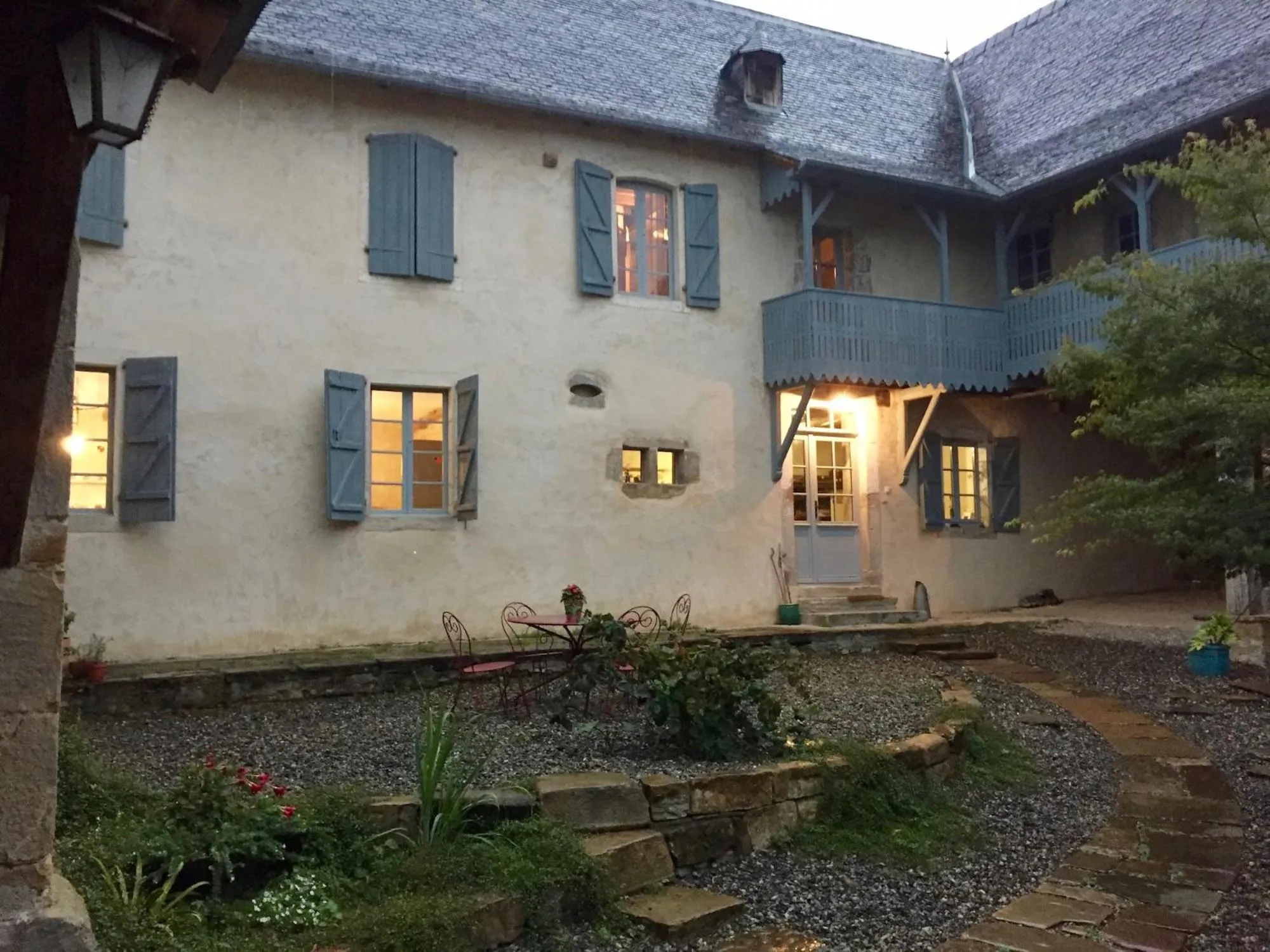 Property building in Maison D'Orride