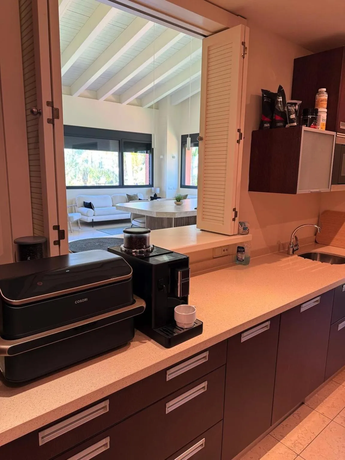 kitchen in Aparthotel Novo Resort