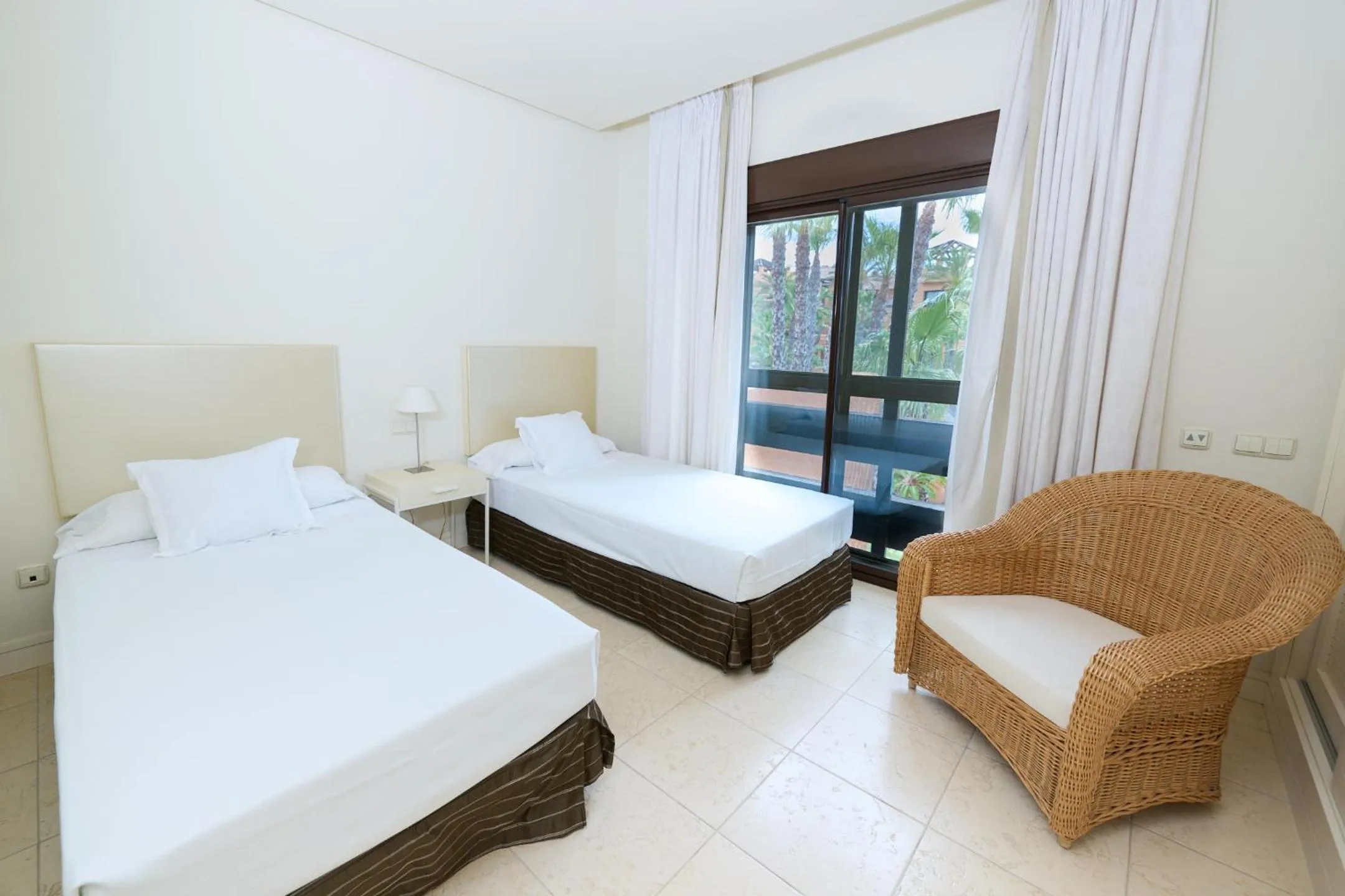 Bedroom, Bed in Aparthotel Novo Resort