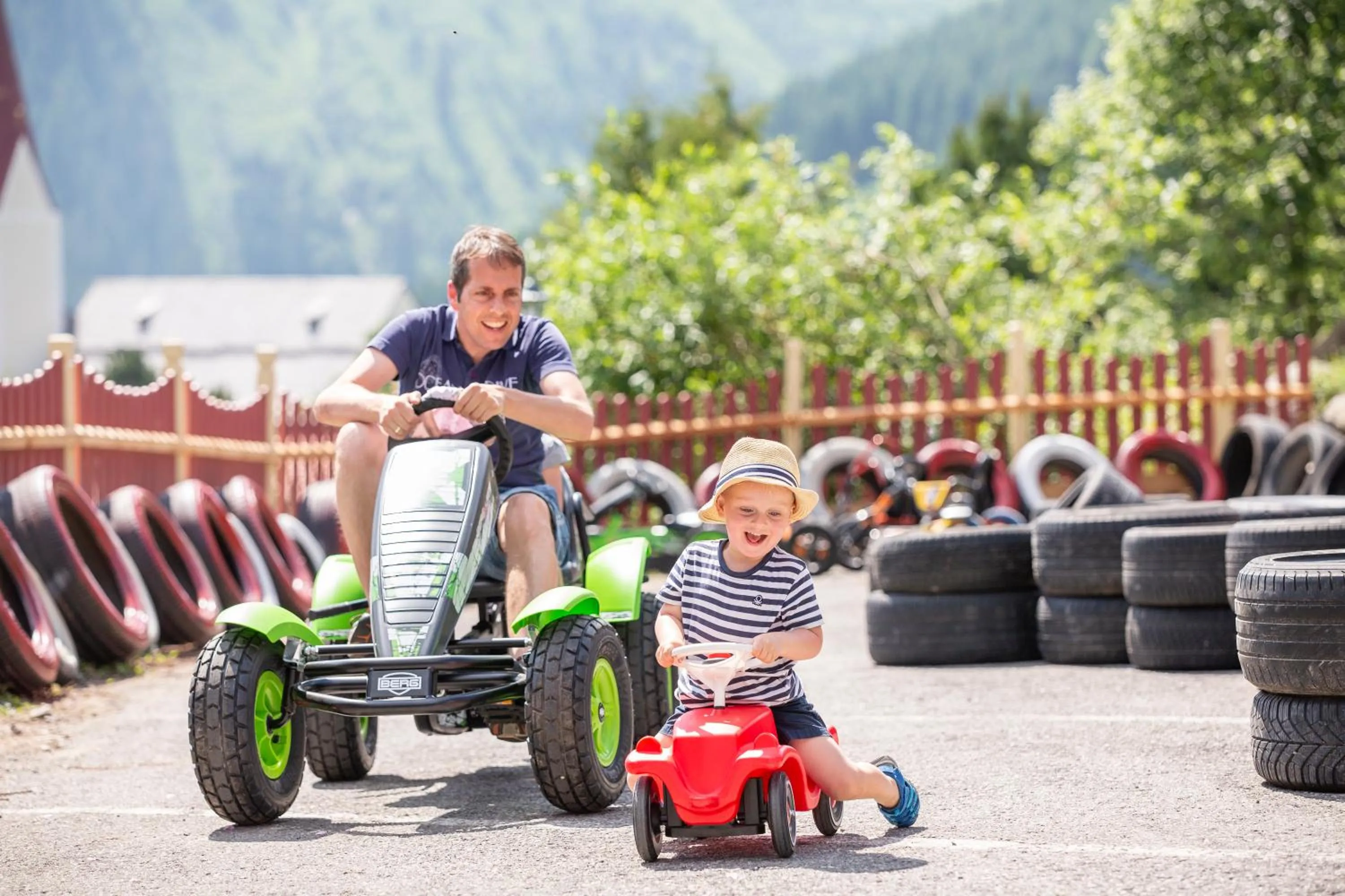 Children play ground in Familotel Kaiserhof - Families only