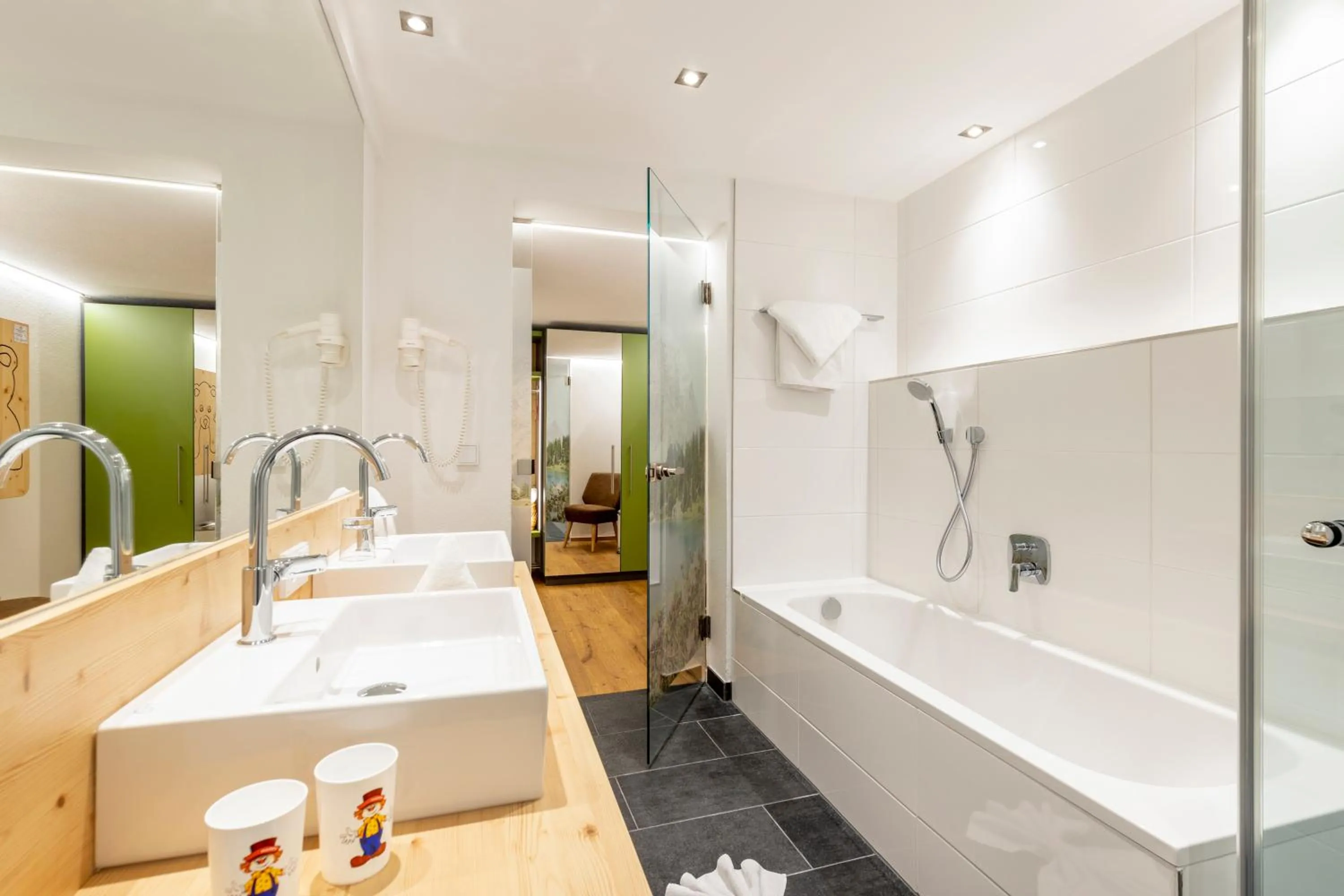 Bathroom in Familotel Kaiserhof - Families only