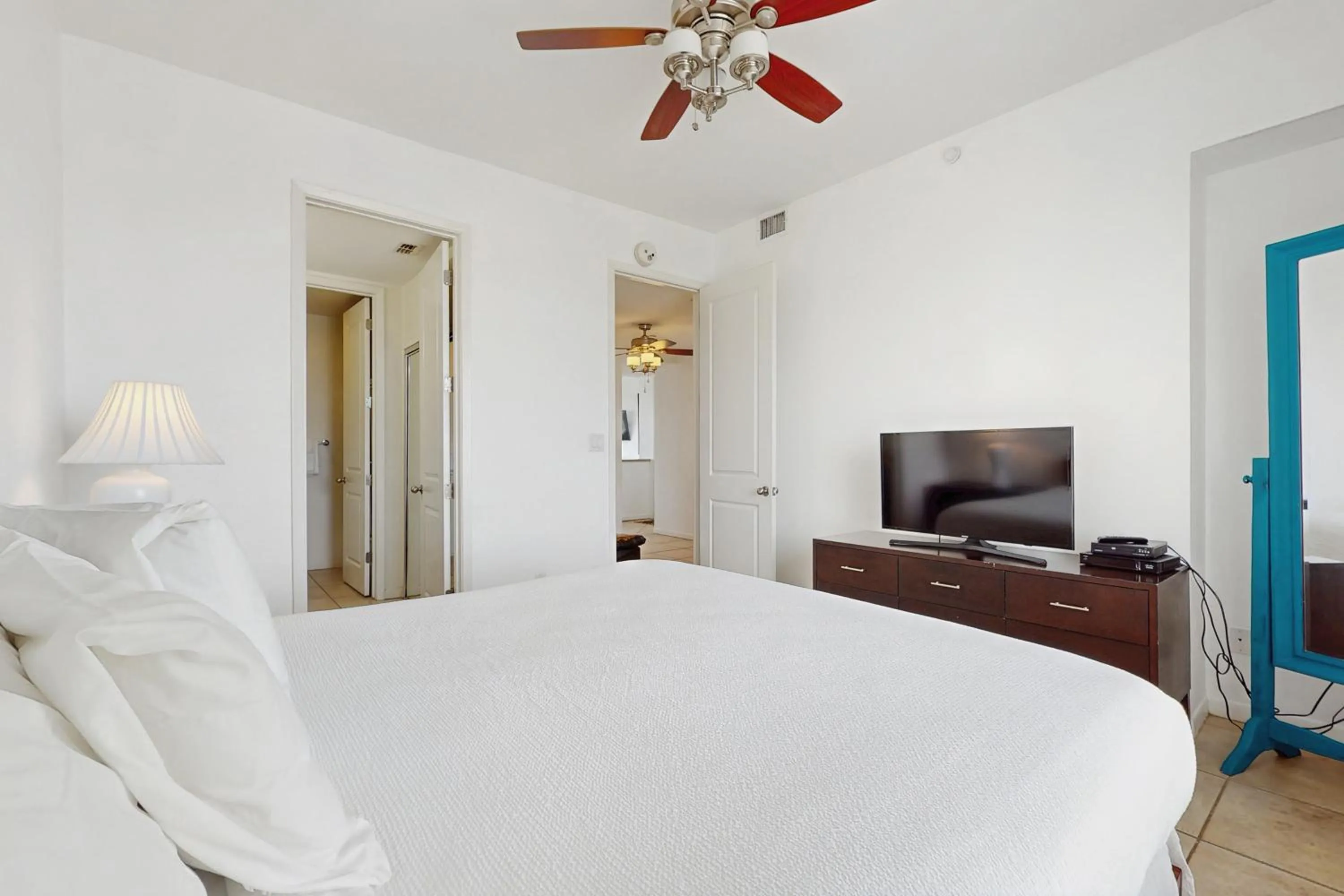 Bed in Las Marinas Condominiums 405