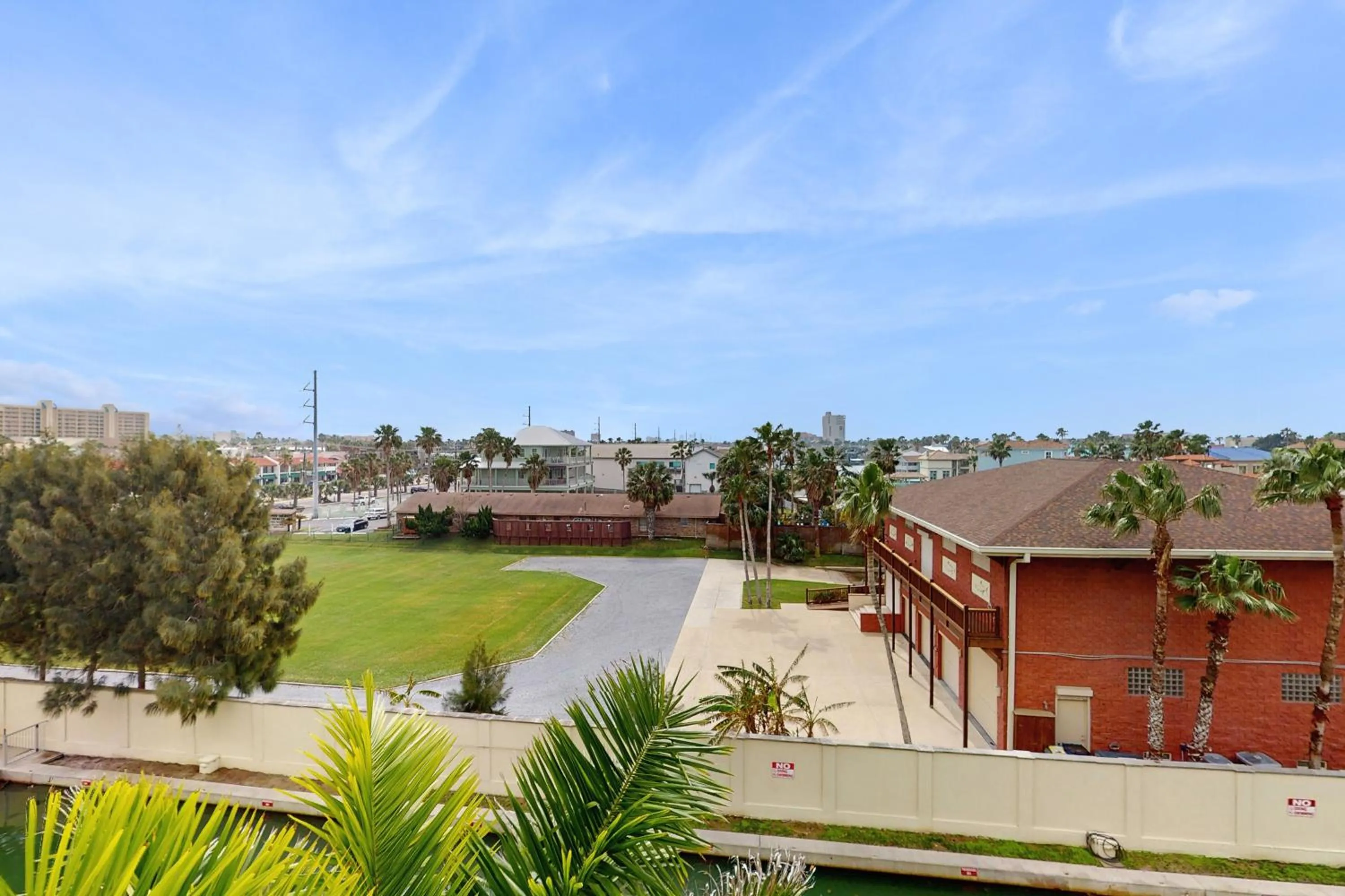 Las Marinas Condominiums 405