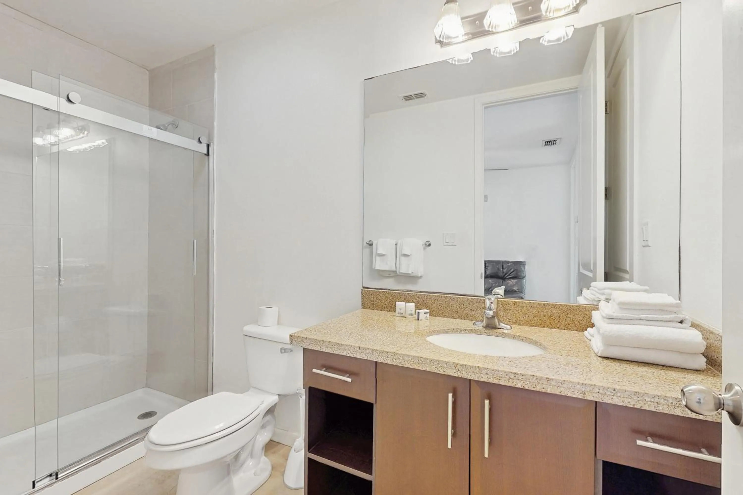 Las Marinas Condominiums 405