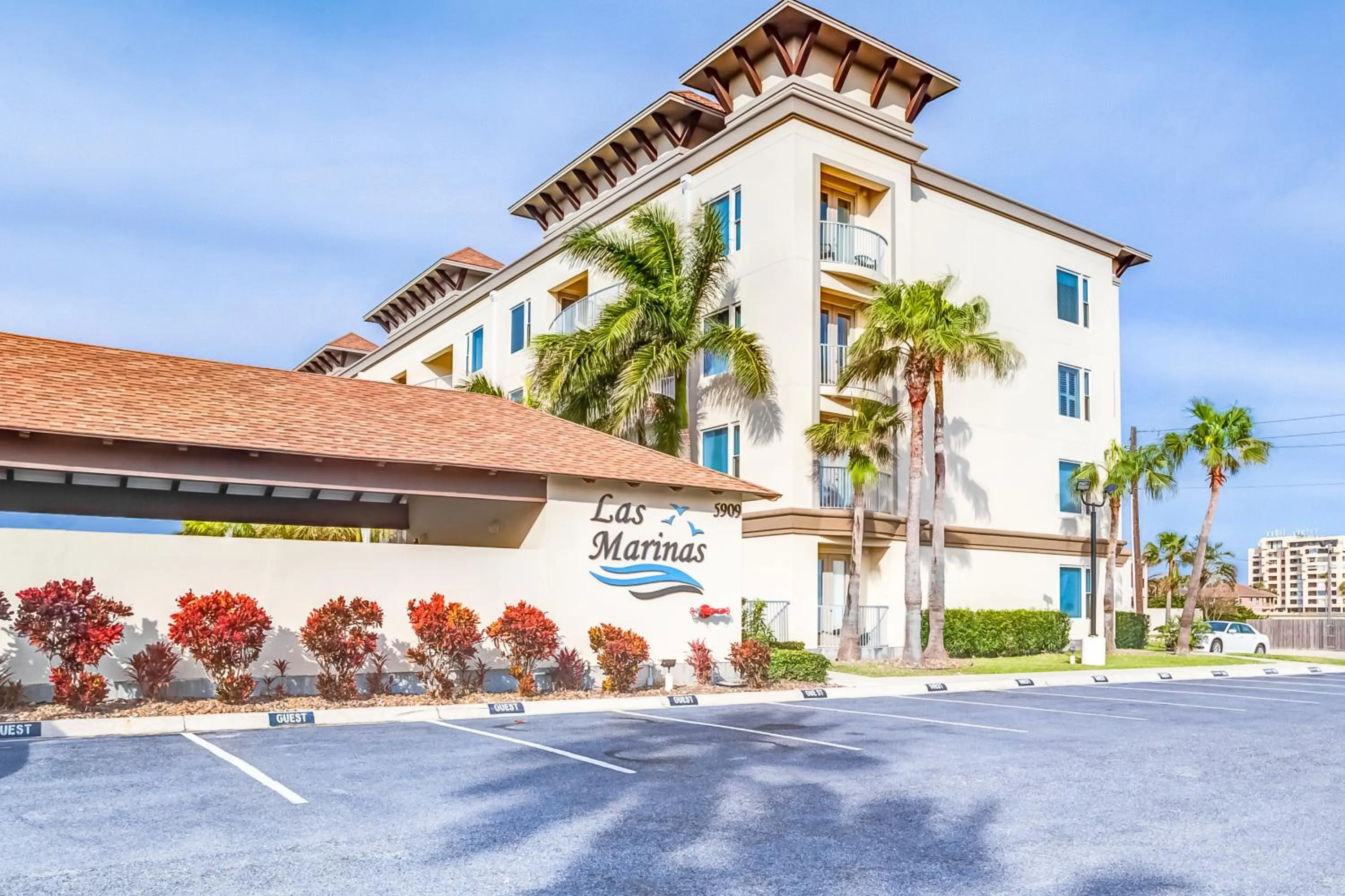 Las Marinas Condominiums 405