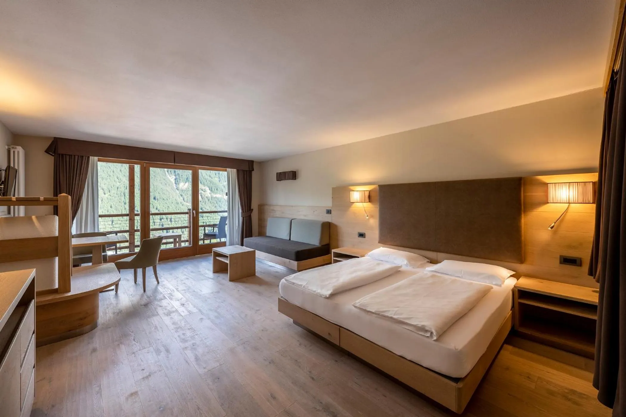 Bed in Design & Suite Hotel Ciarnadoi