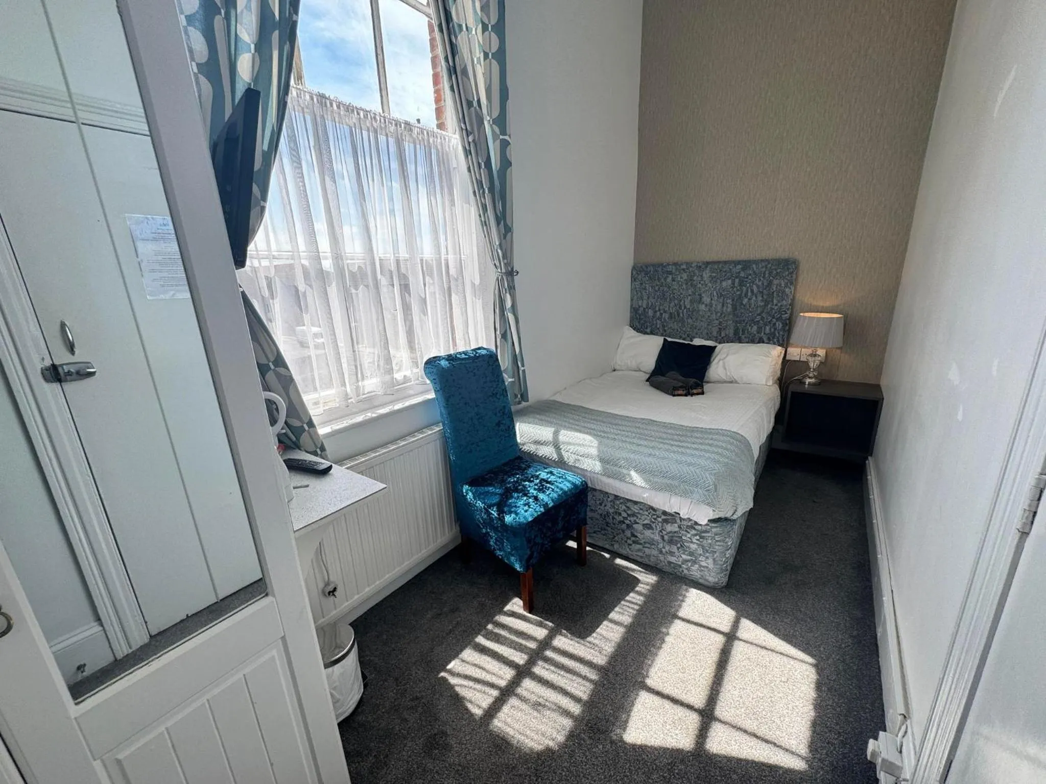 Bedroom, Bed in The Jubilee Hotel East - with NEWLY REFURBISHED SPA FACILITIES - GAMESPIT - AND SMOKEHOUSE