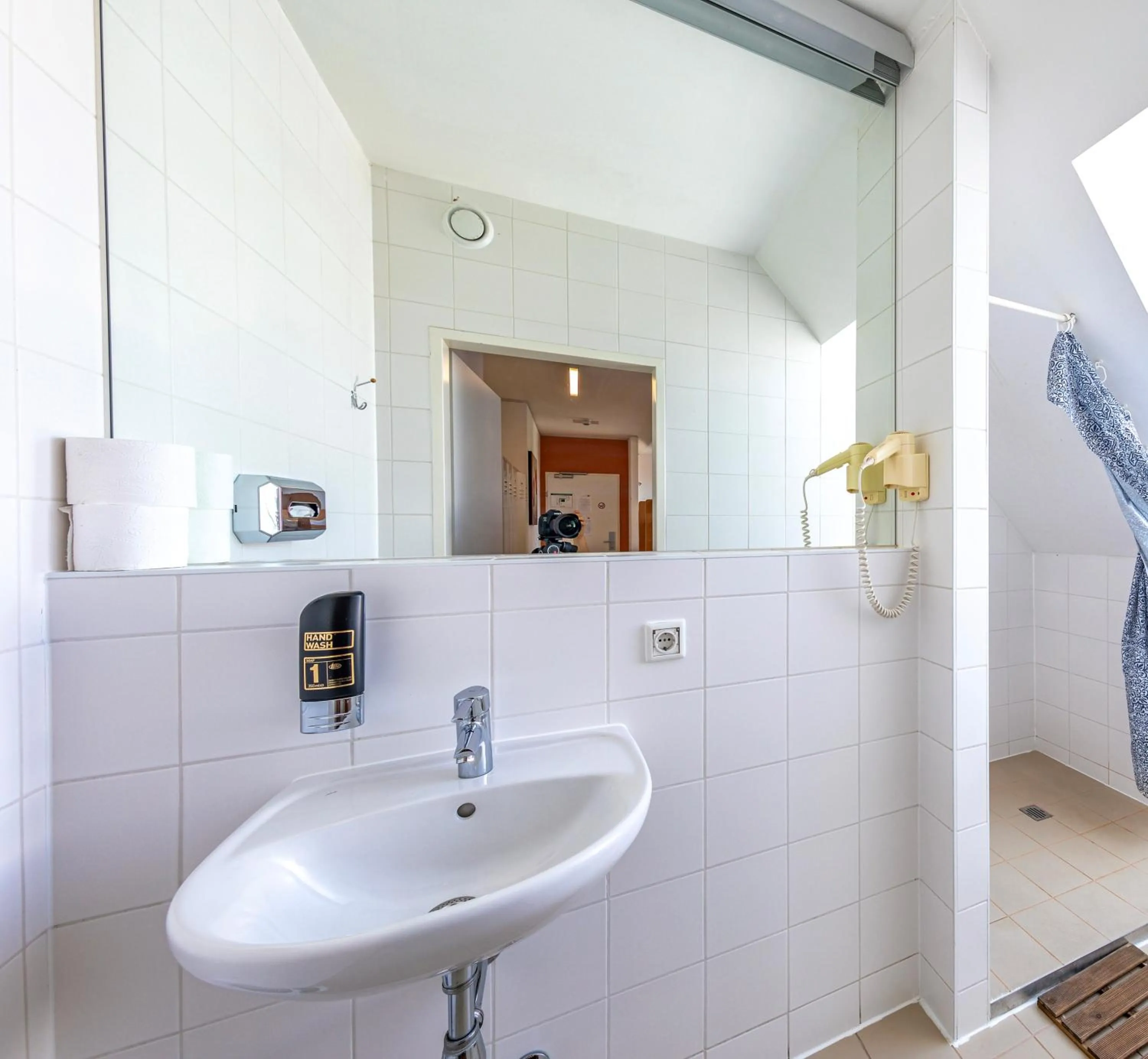 Bathroom in A&T Hotel & Hostel