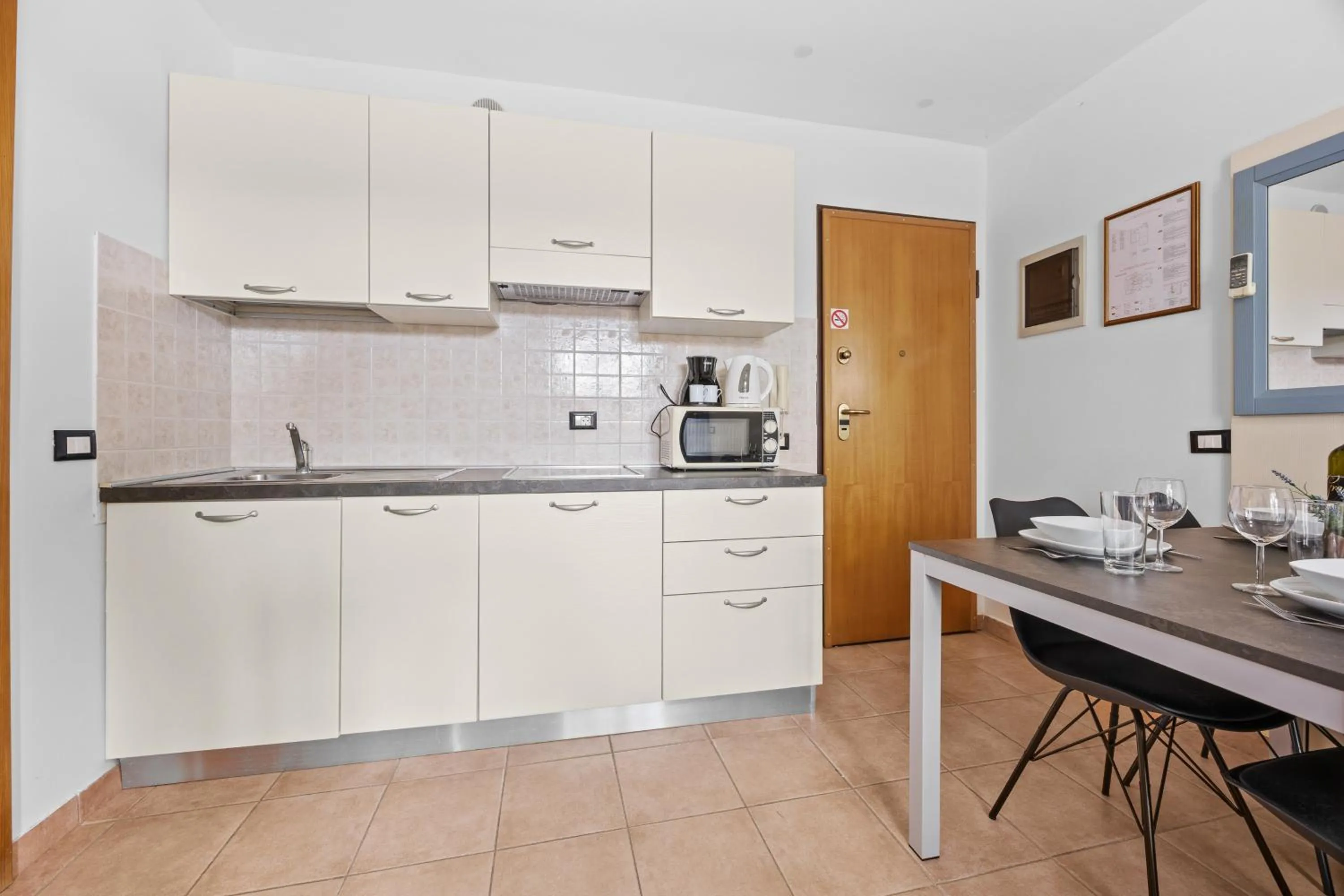 Photo of the whole room in Residence Kamenjak