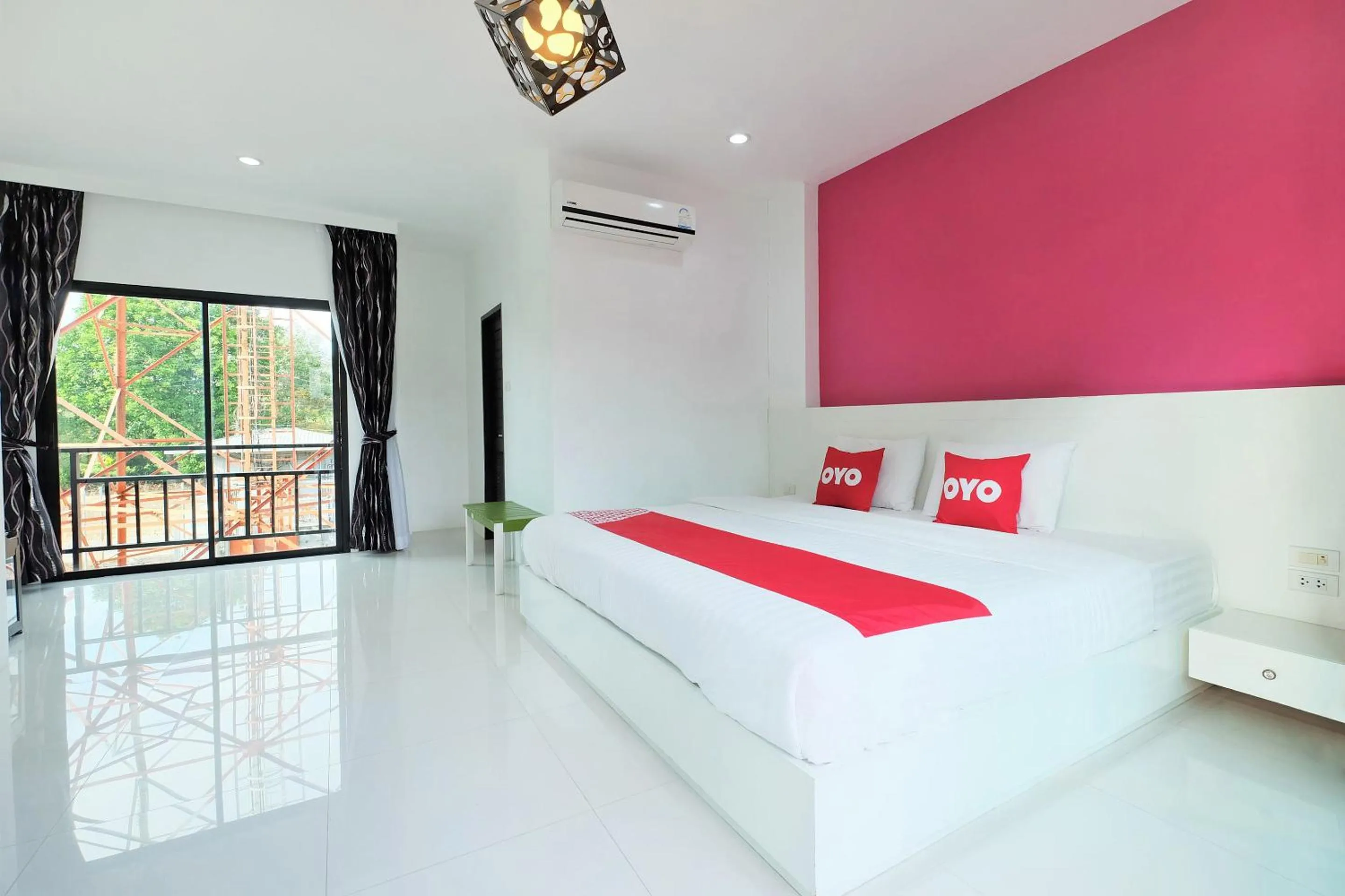 Photo of the whole room, Bed in Tina Boutique Resort