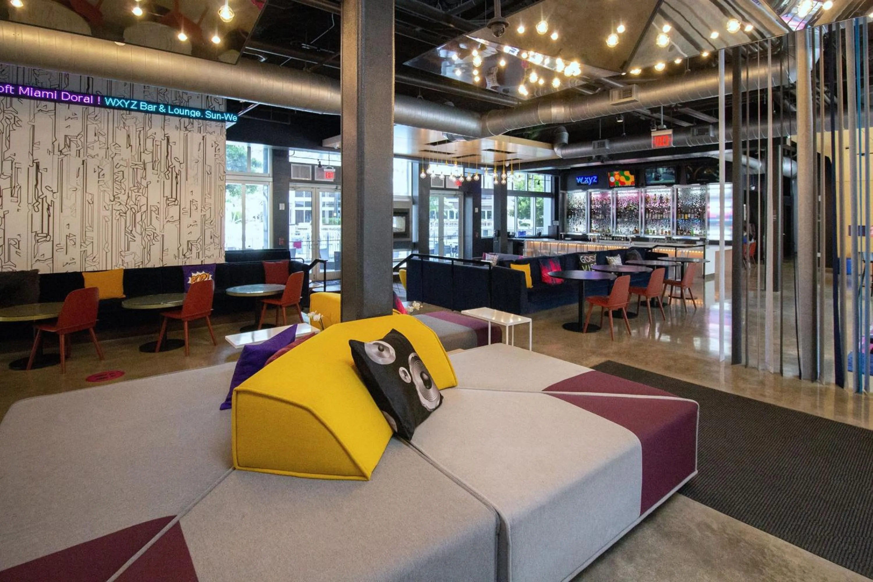 Lobby or reception in Aloft Miami Doral