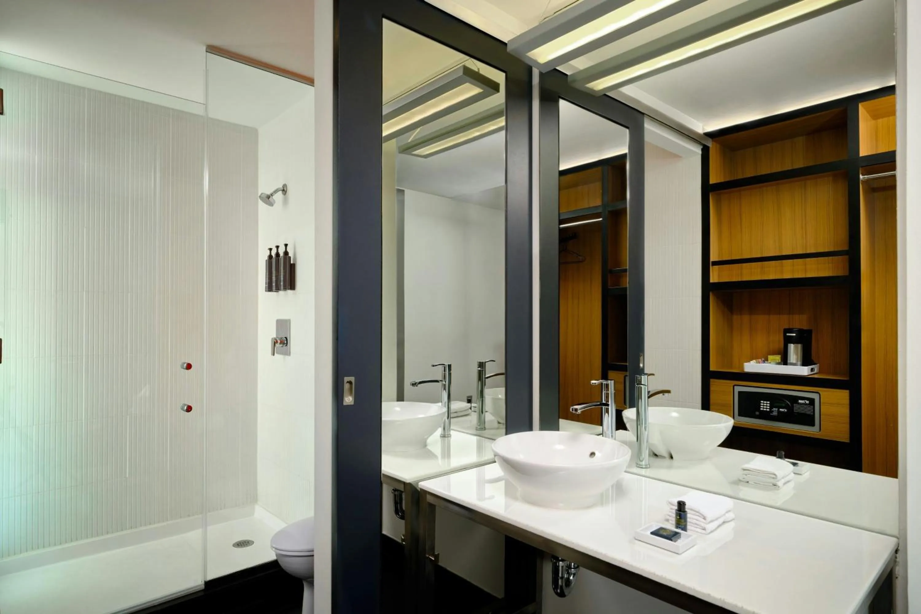 Bathroom in Aloft Miami Doral
