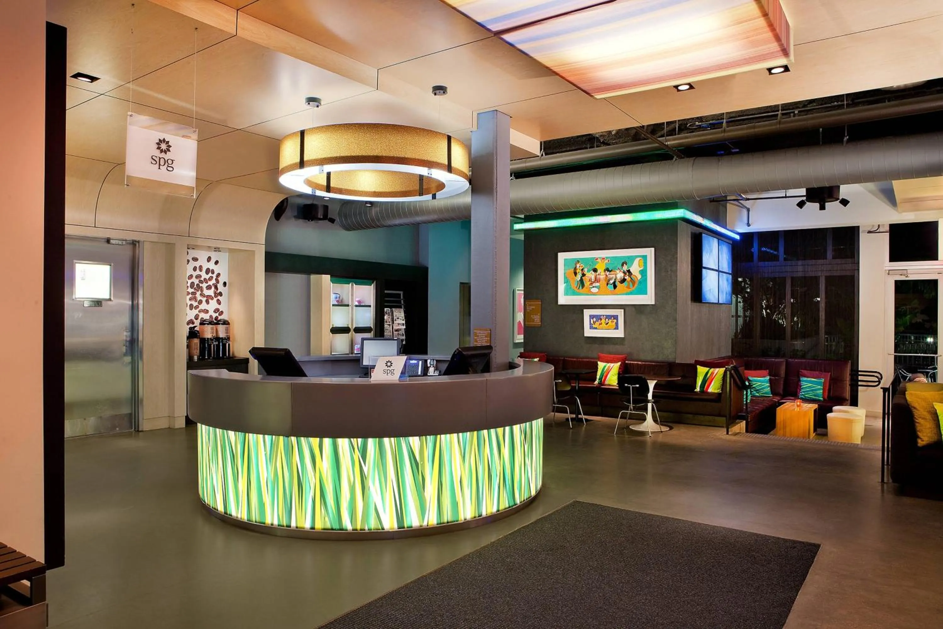 Lobby or reception in Aloft Miami Doral