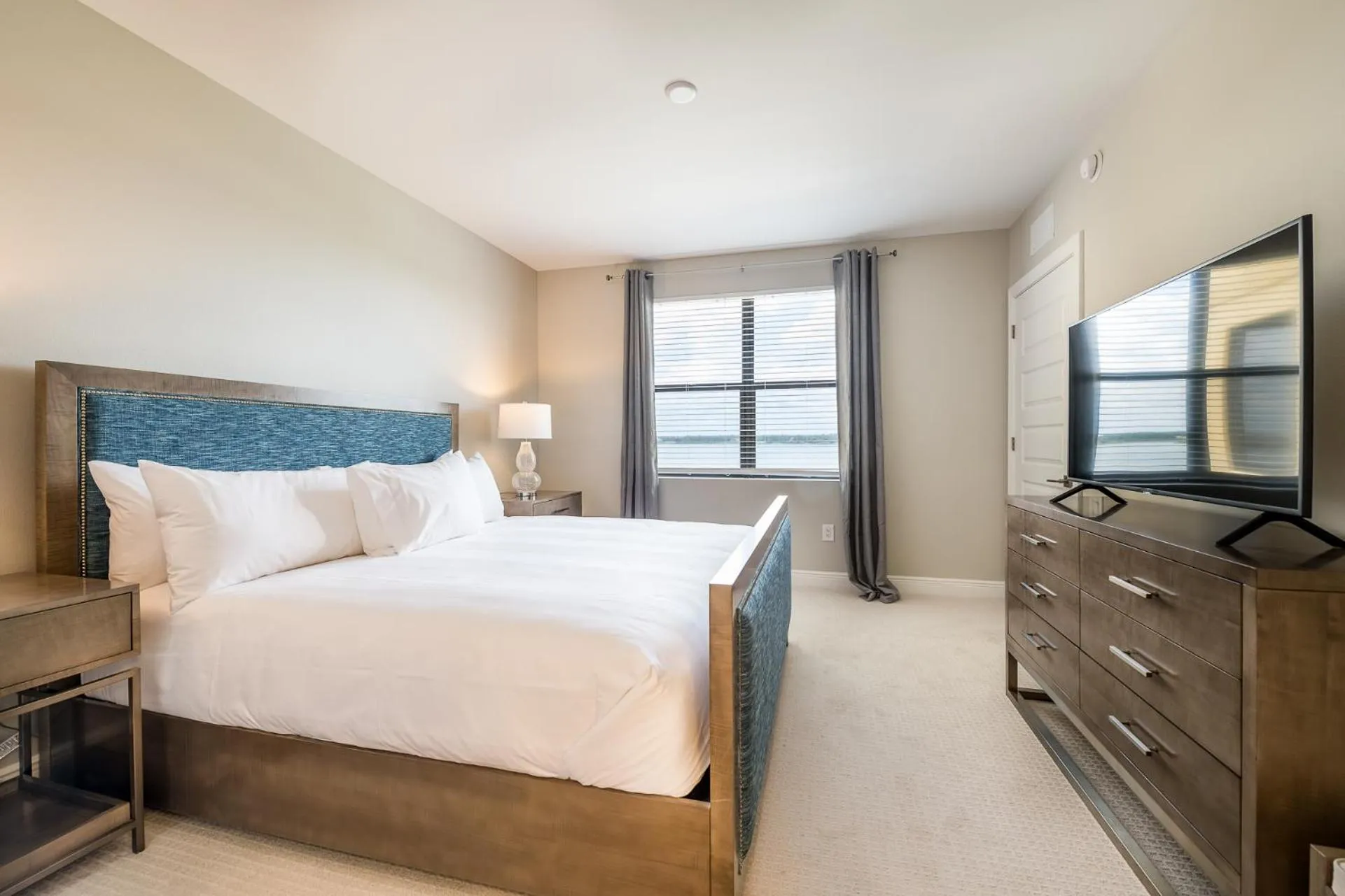 Bed in Siena at Bella Collina