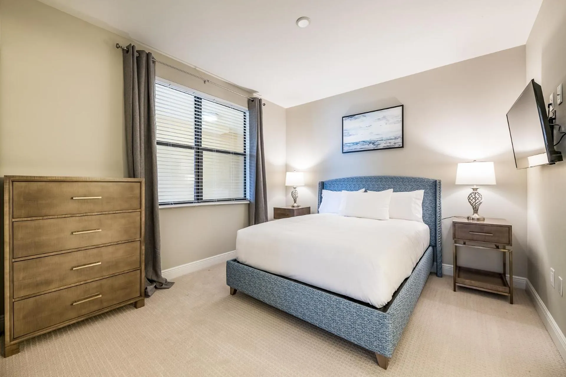 Bed in Siena at Bella Collina