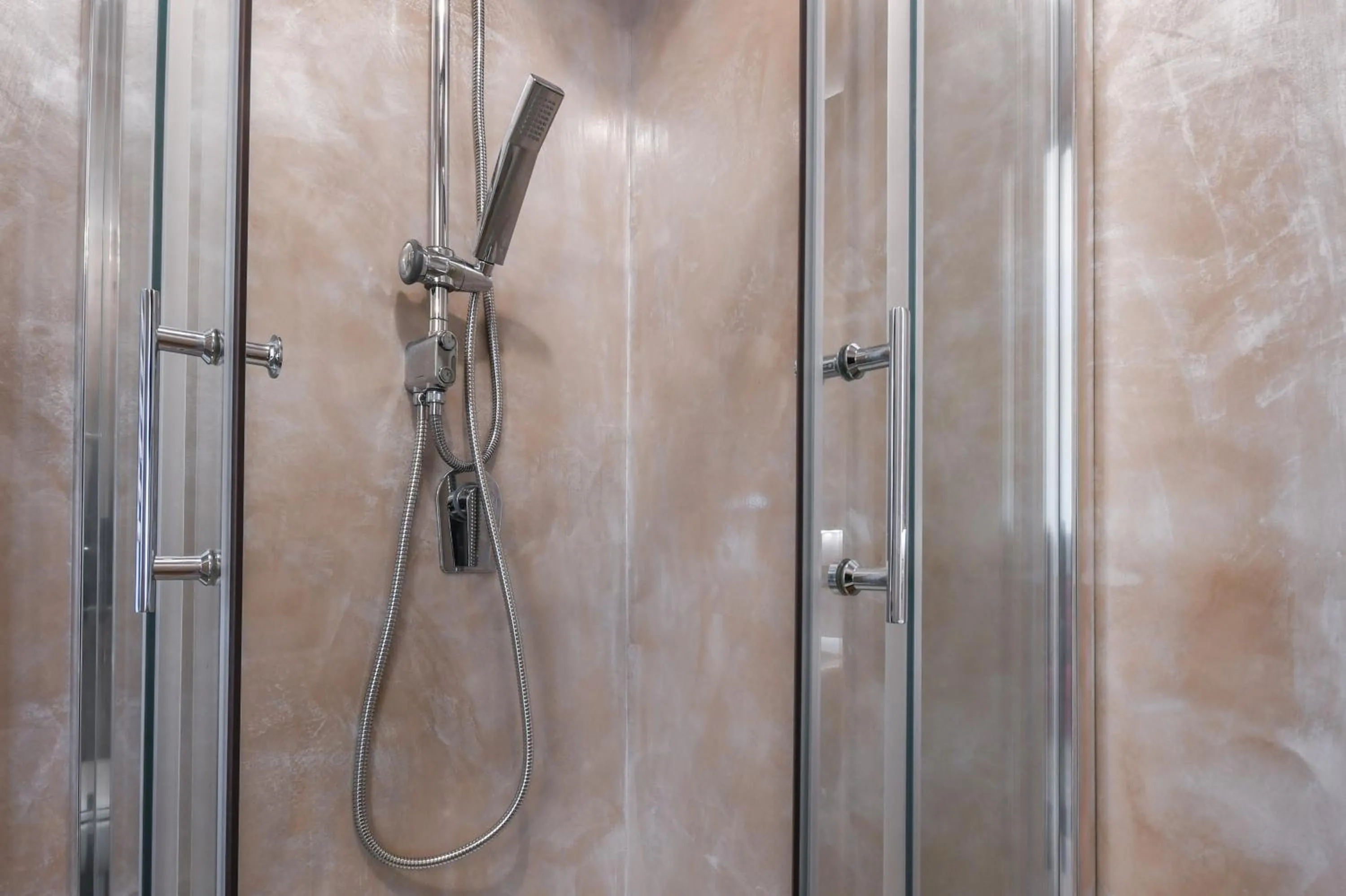 Property building in Luxury Suite Sirmione