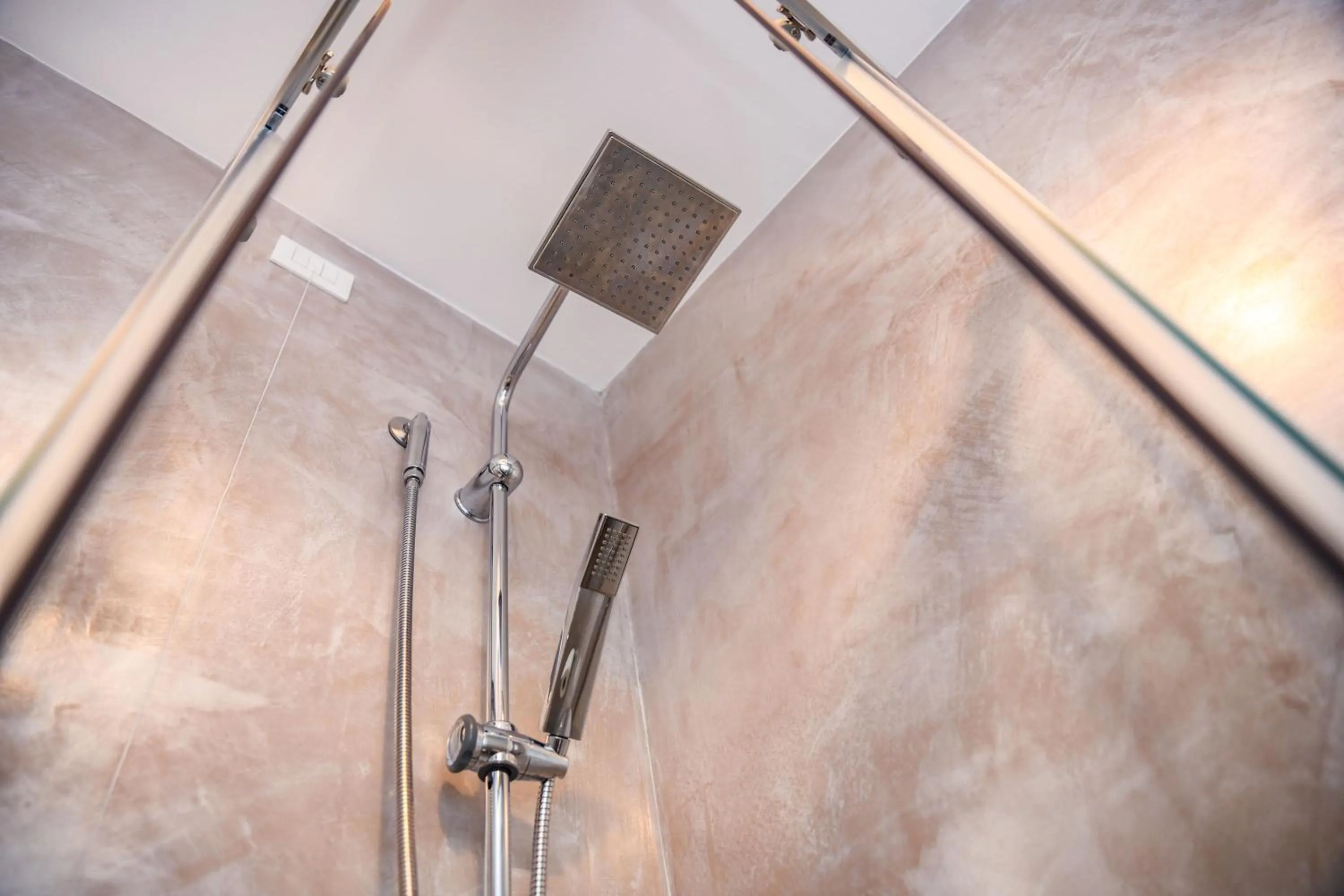 Property building in Luxury Suite Sirmione