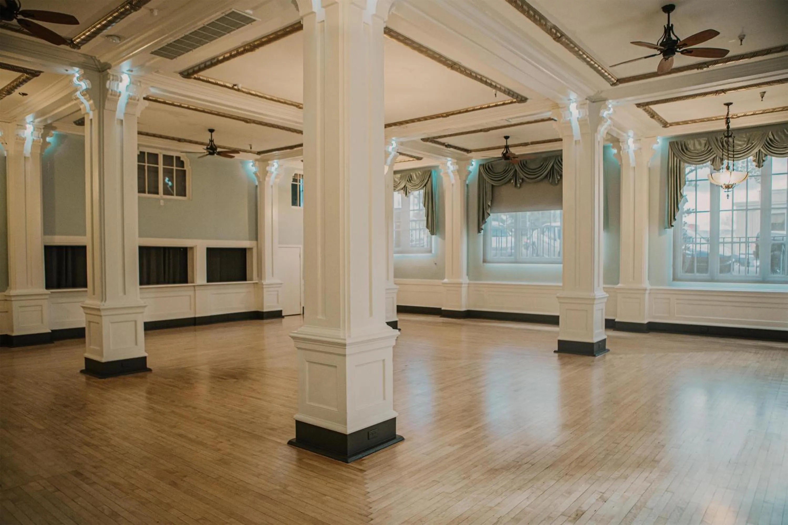 Meeting/conference room in Hotel Petaluma, Tapestry Collection by Hilton