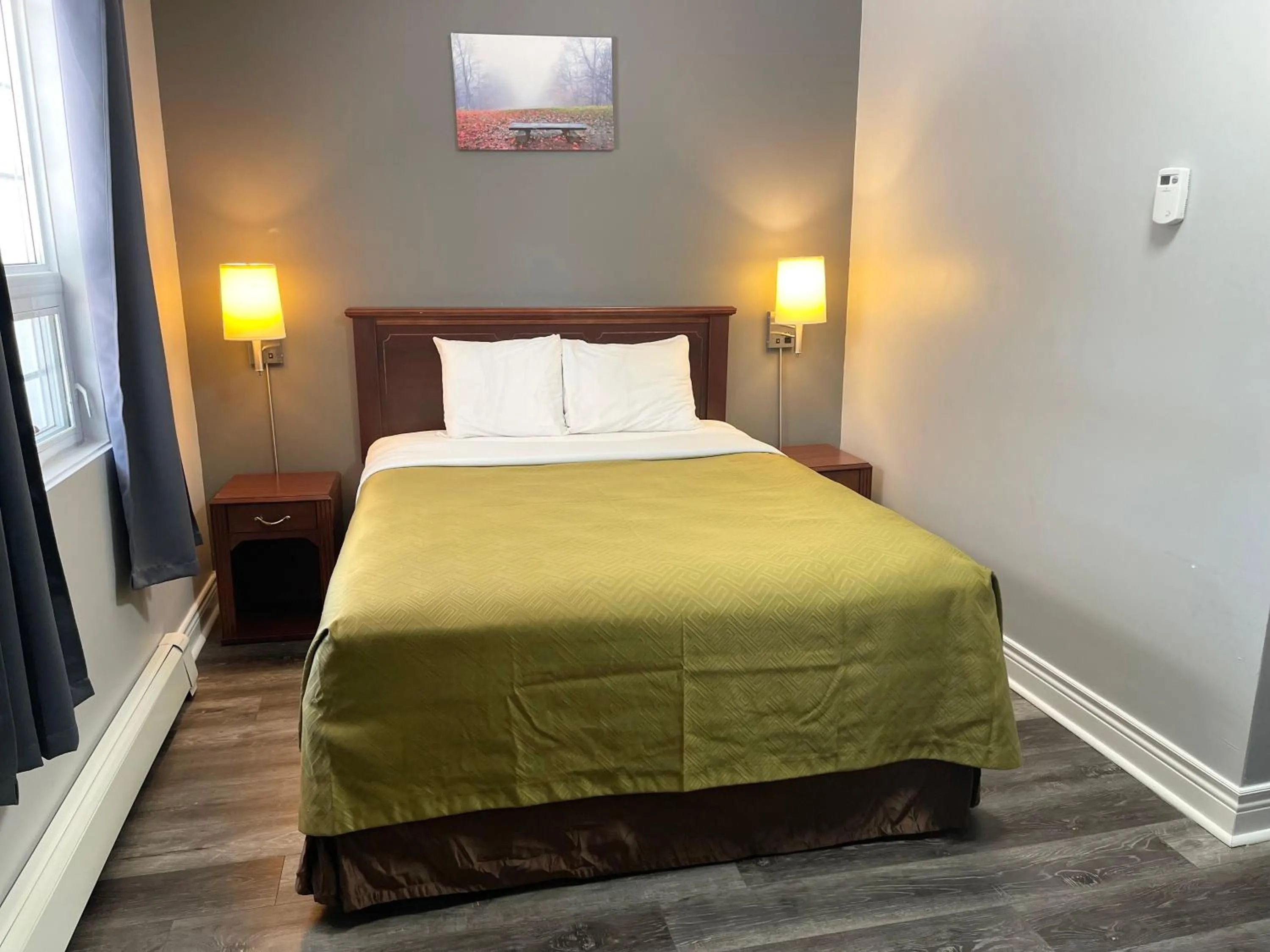 Bed in North Bay Inn