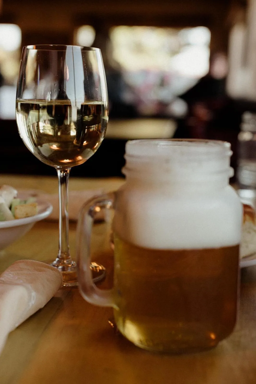 Restaurant/places to eat in Broken Spur Inn & Steakhouse