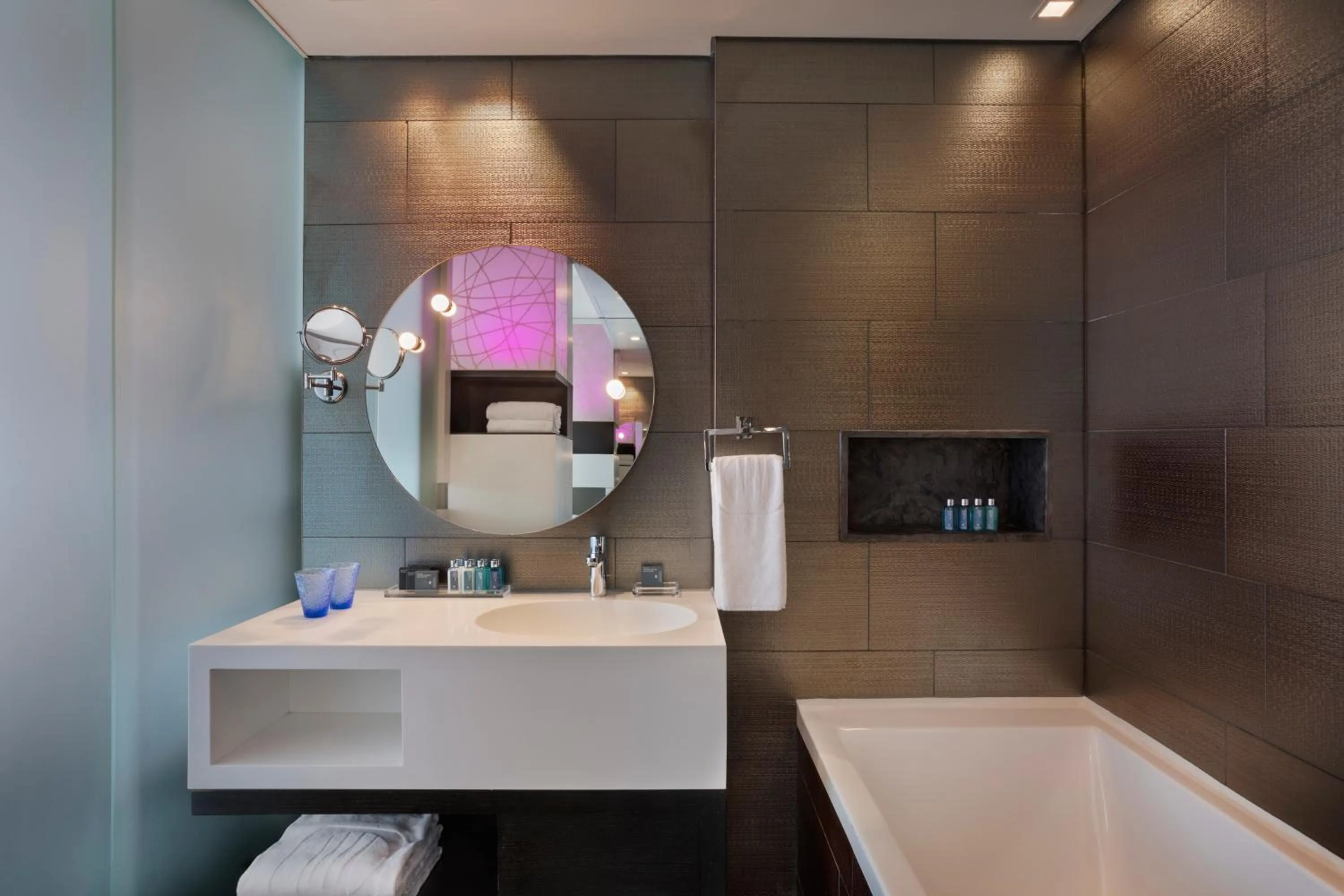 Toilet in Royal Beach Hotel Tel Aviv by Isrotel Exclusive