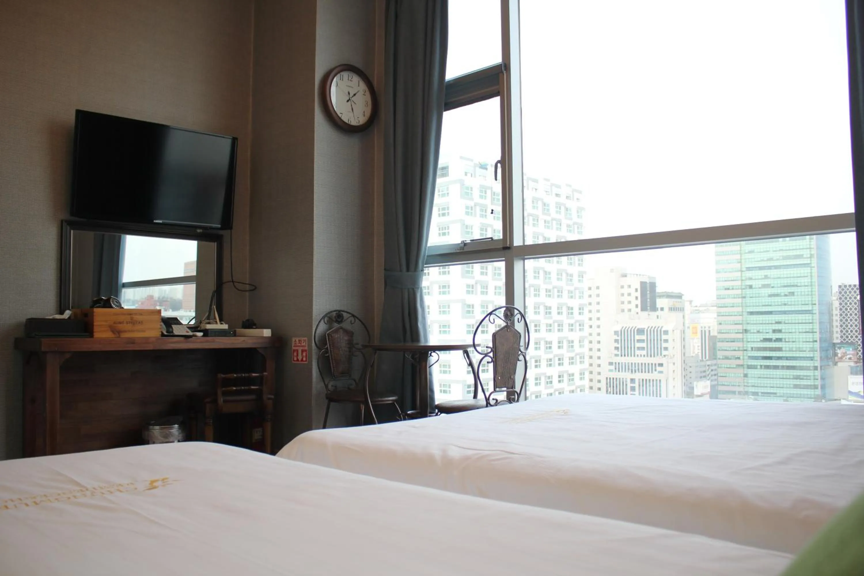 Bed in Myeongdong Merlin Hotel