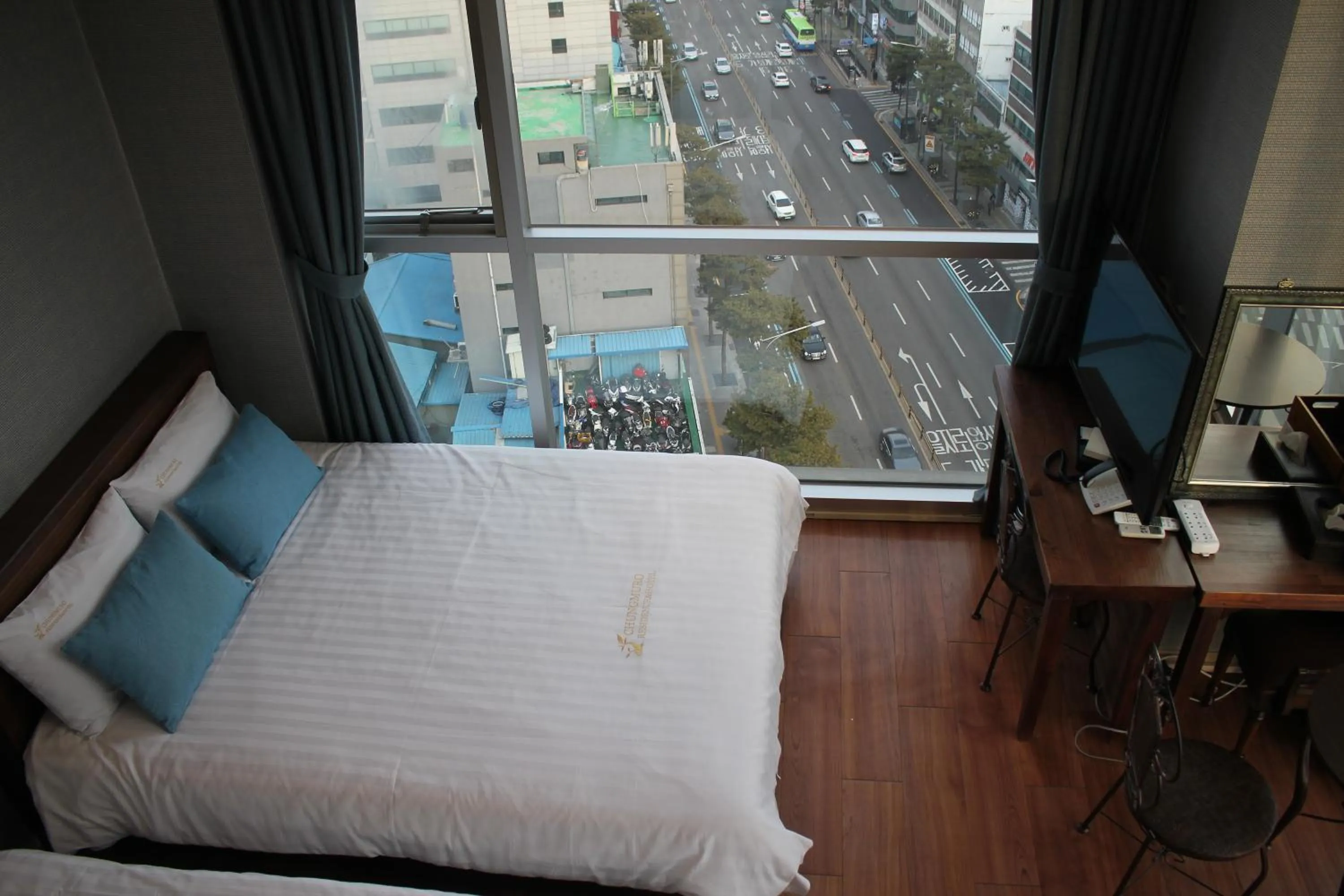 Bed in Myeongdong Merlin Hotel