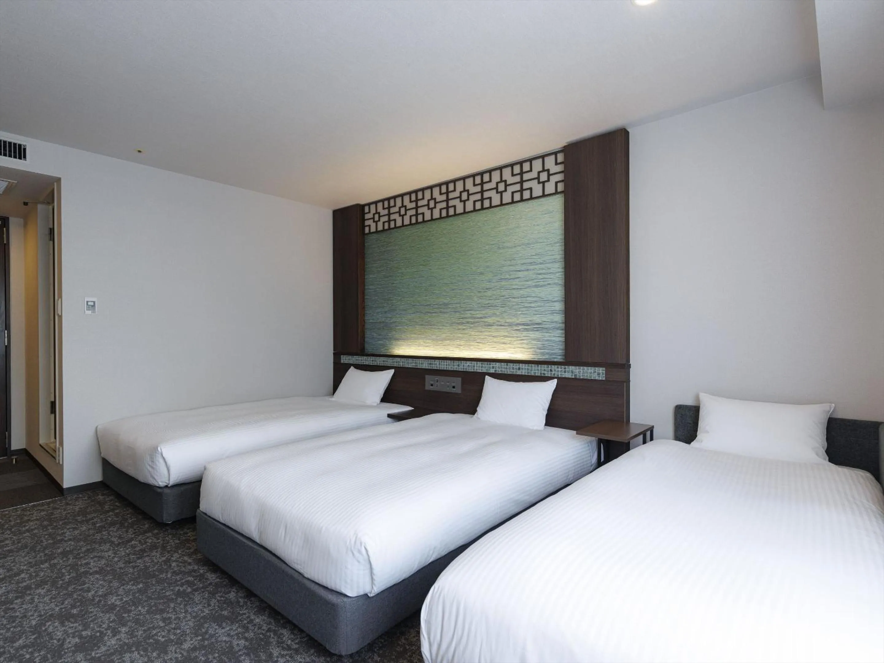 Photo of the whole room, Bed in JR Kyushu Hotel Nagasaki