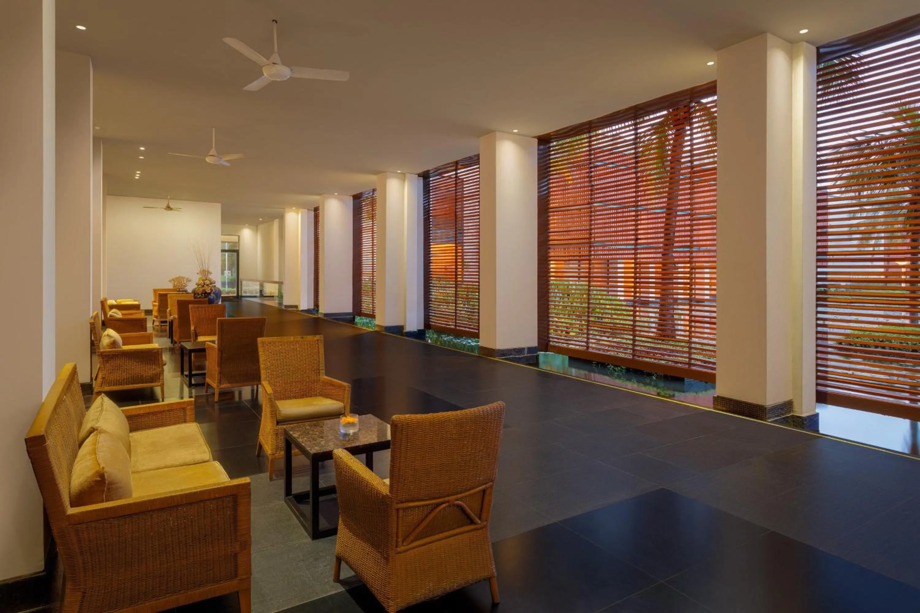 Restaurant/places to eat in ITC Sonar, a Luxury Collection Hotel, Kolkata