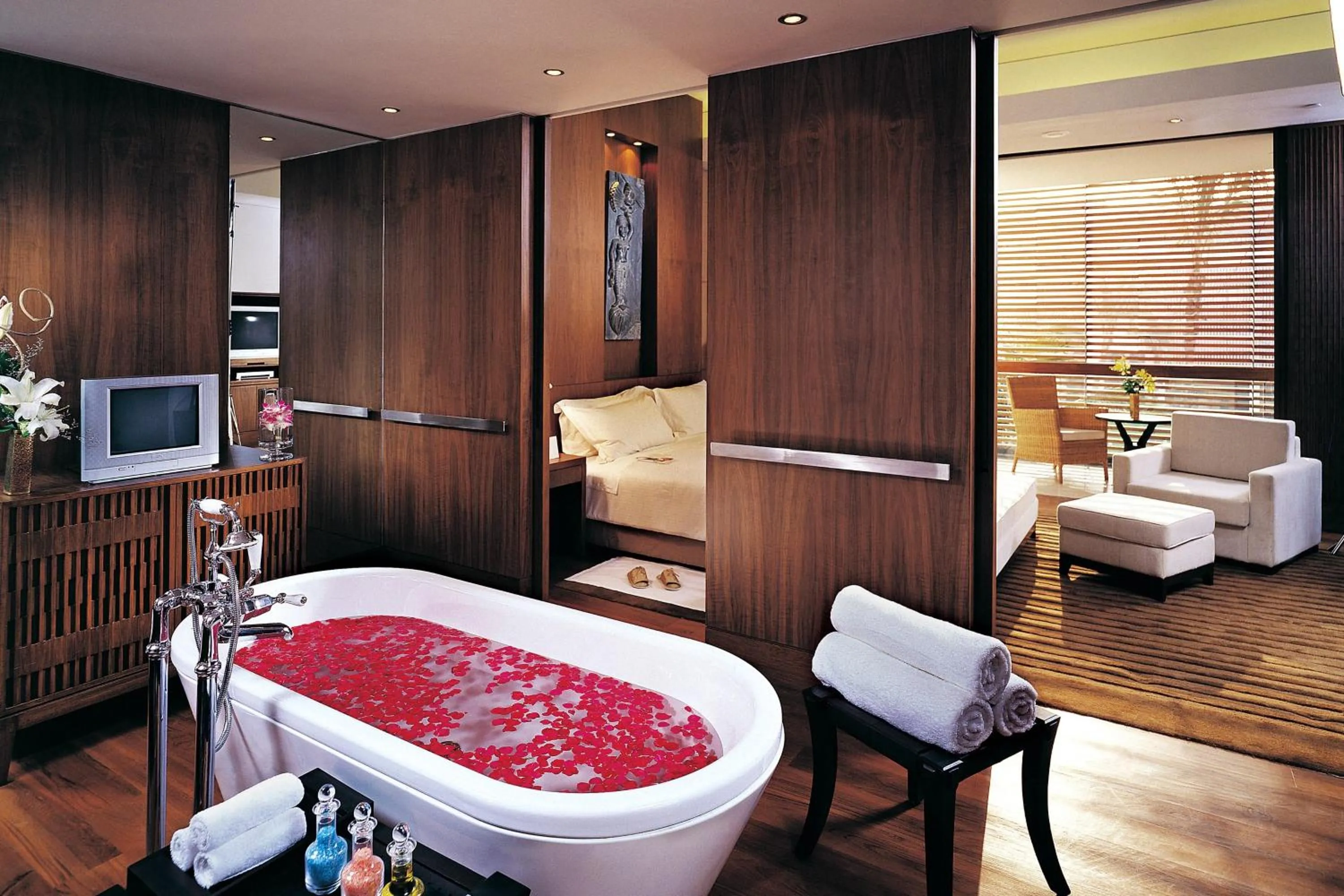 Bathroom in ITC Sonar, a Luxury Collection Hotel, Kolkata