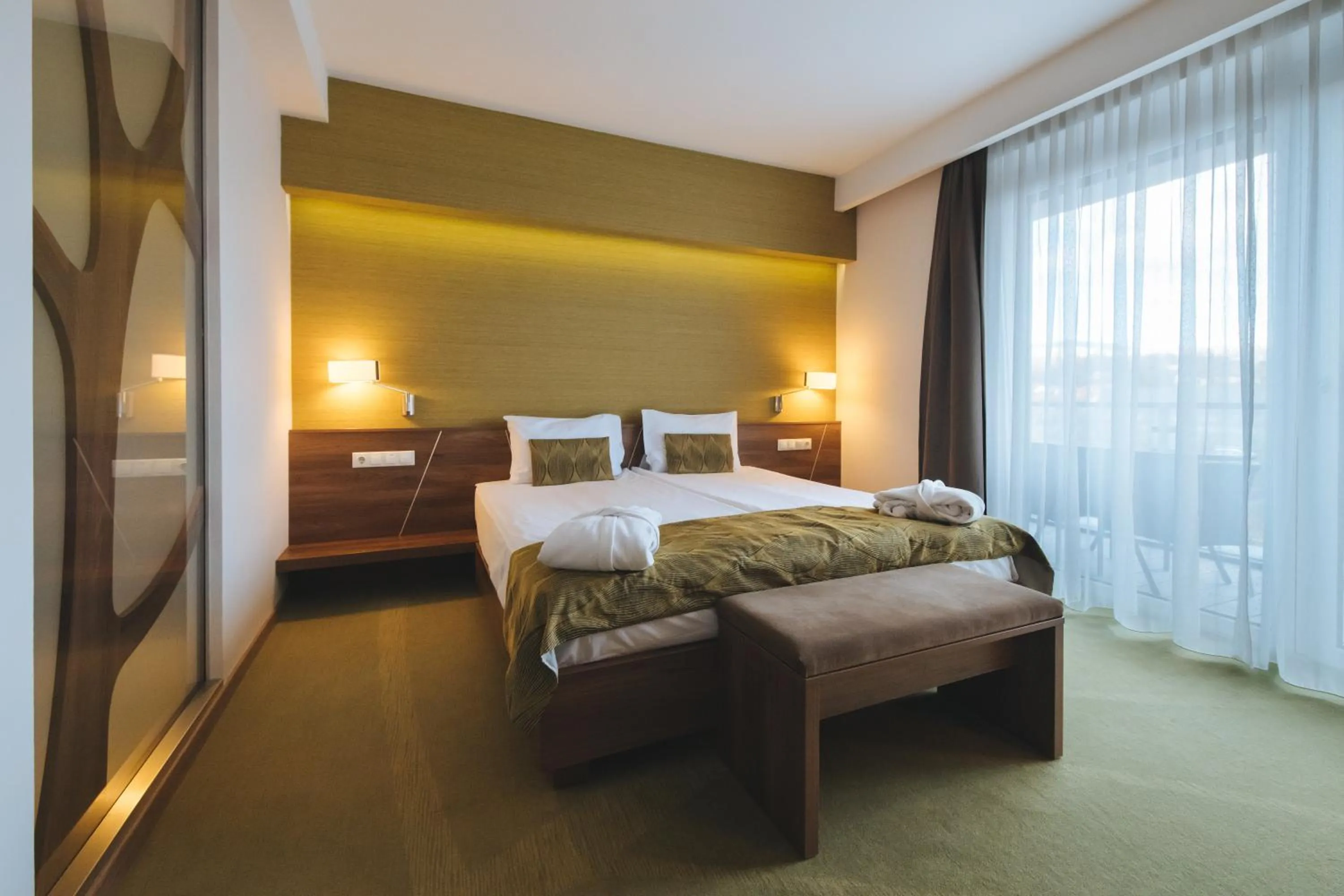 Bed in Imola Hotel Platán - Adults Only